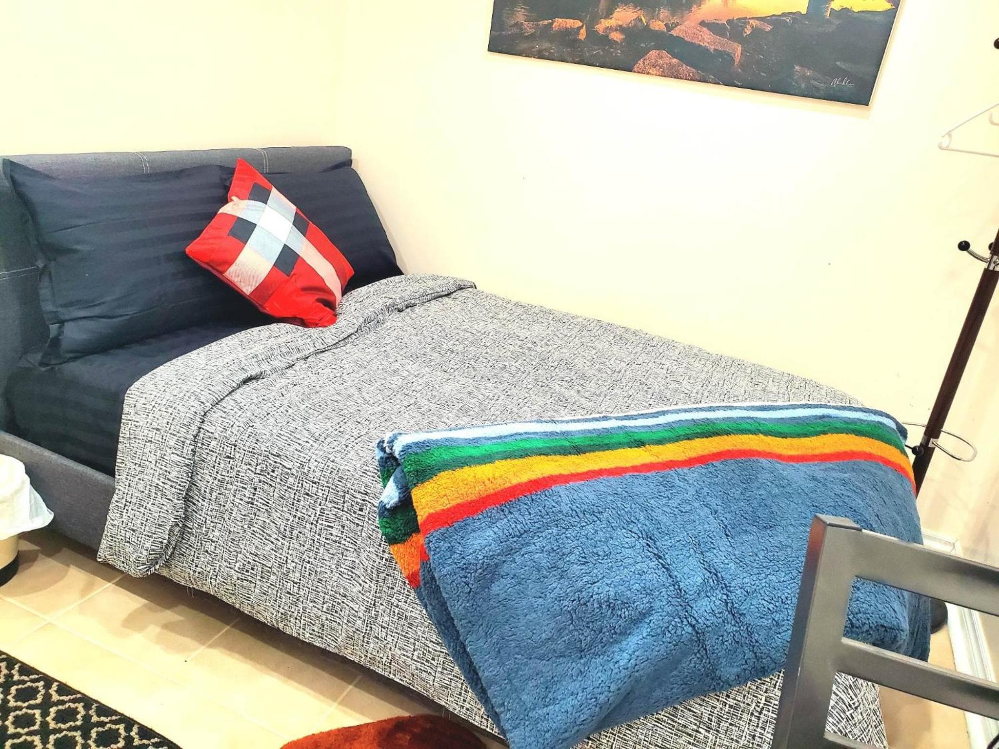 Cozy & Convenient Studio Apartment