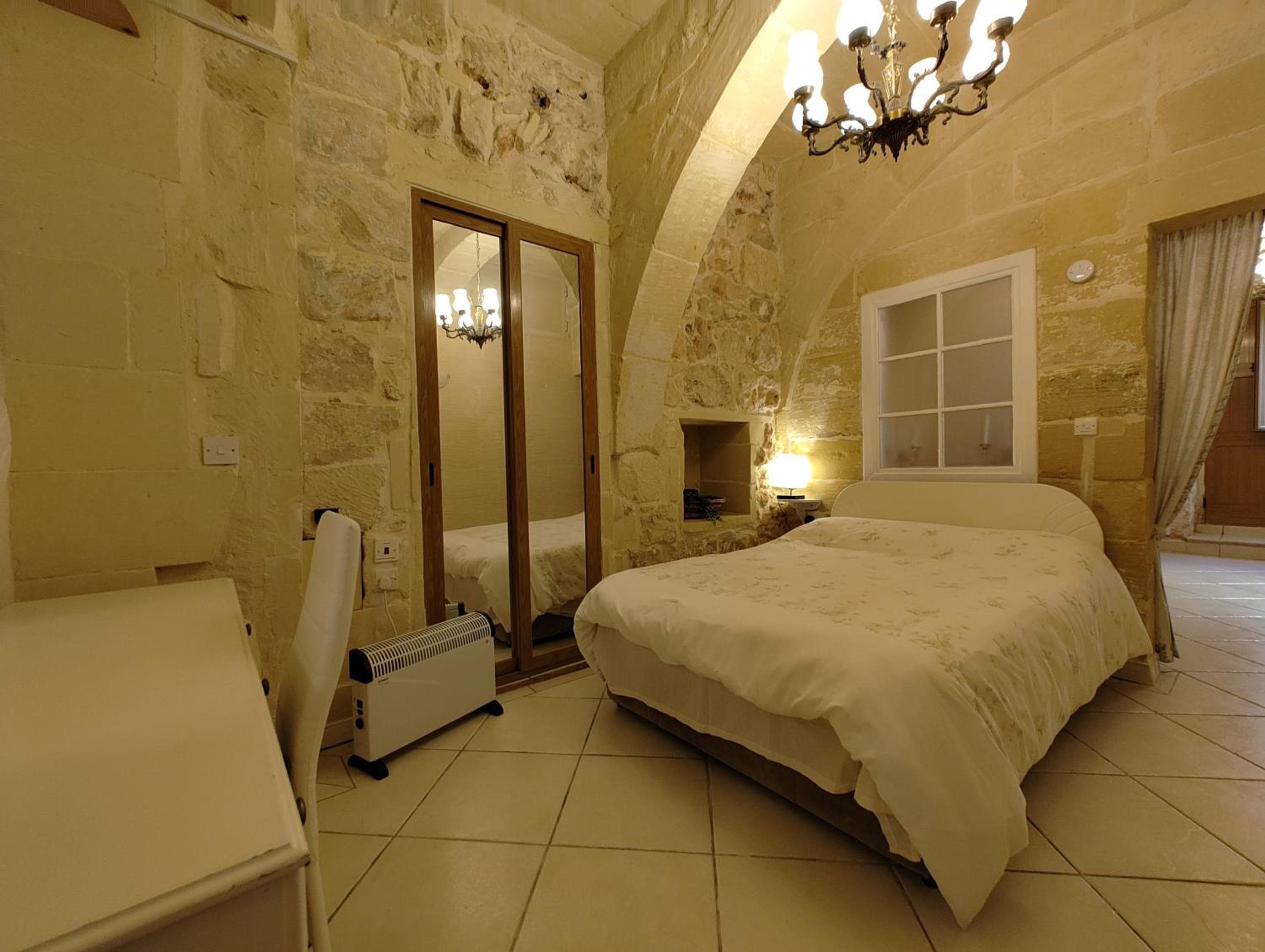 Charming rustic getaway in Xaghra, Gozo.