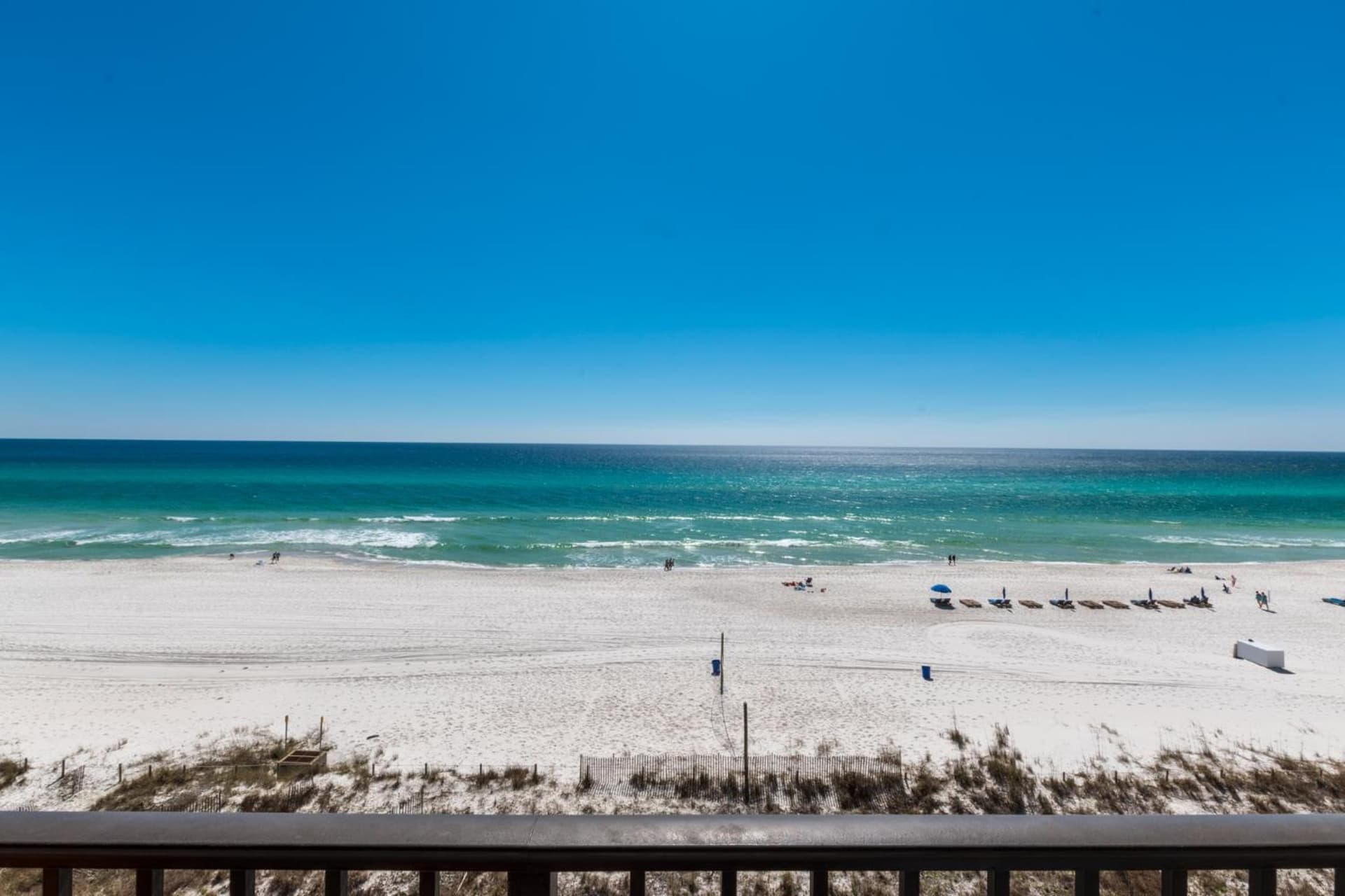 AquaVista Beach Resort by Sand Seeker Vacations