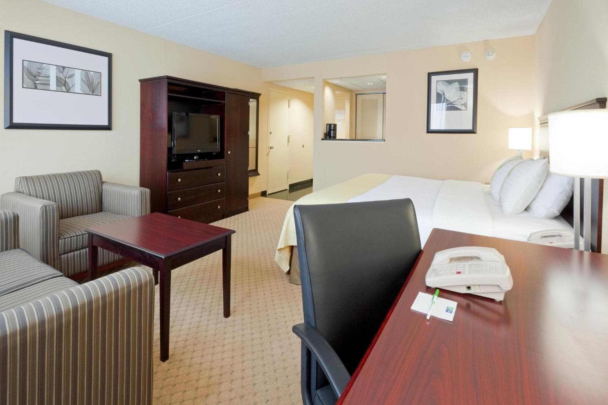 Holiday Inn South Plainfield-Piscataway by IHG