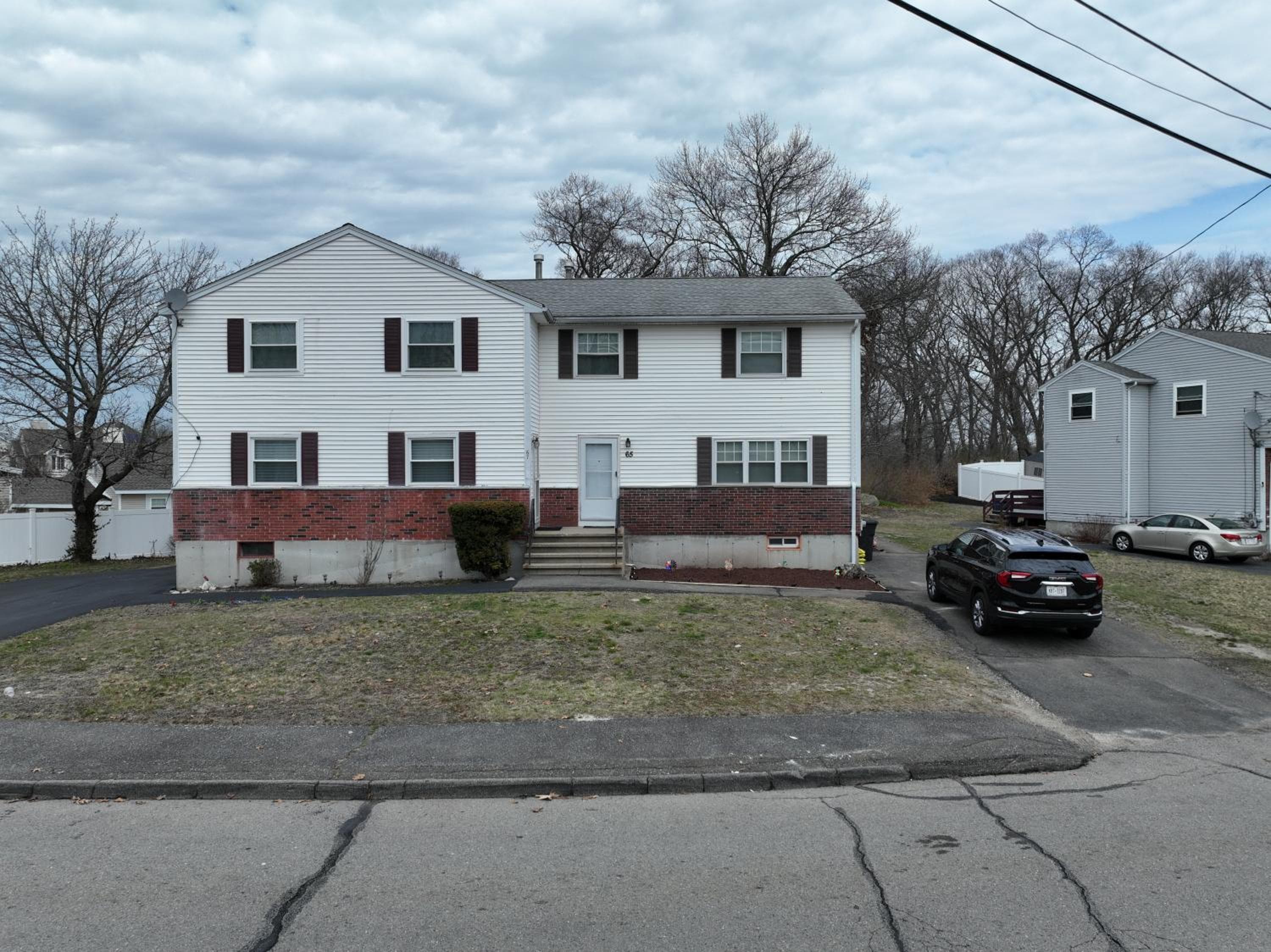 65 - 5BR Randolph - Elegant Haven near Dog Park