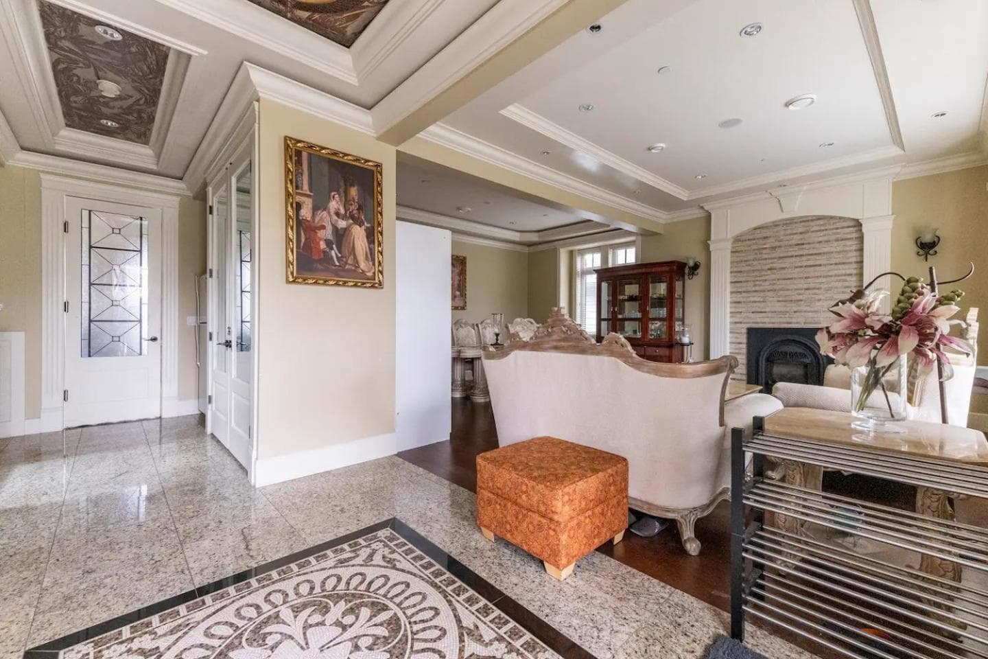 Mike's Luxury House