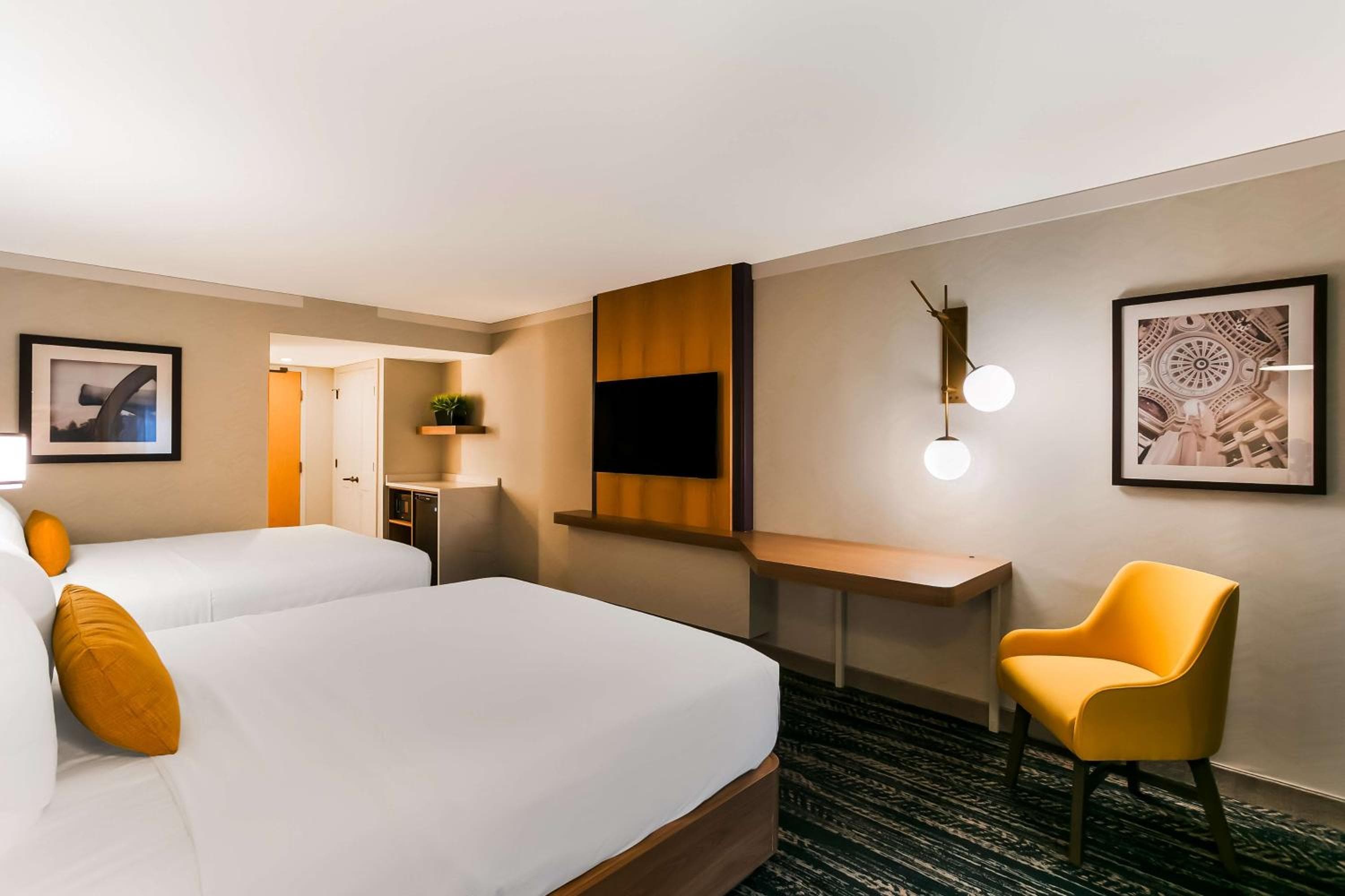 Best Western Premier the Central Hotel & Conference Center