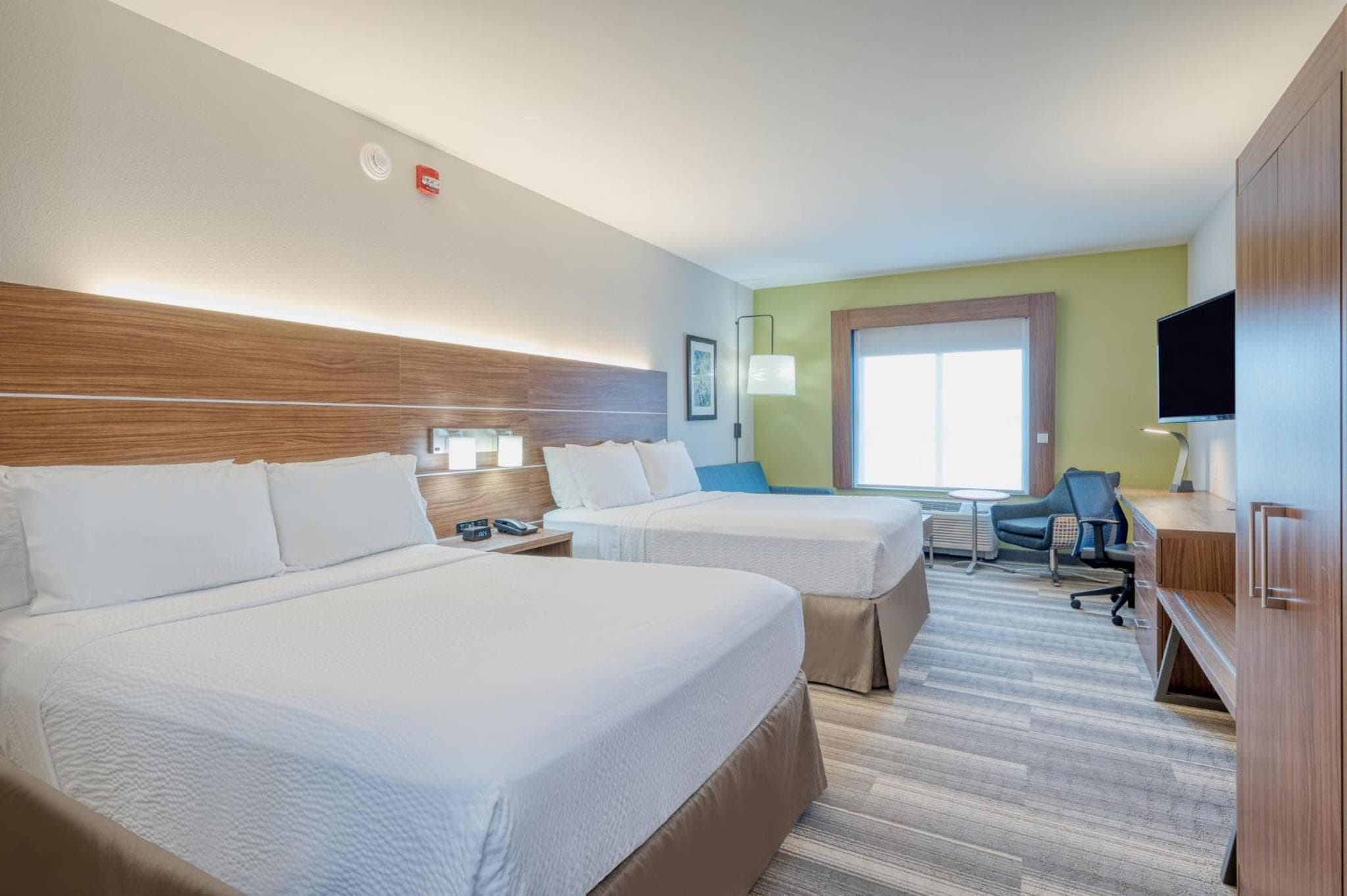 Holiday Inn Express & Suites St. Louis - Chesterfield by IHG