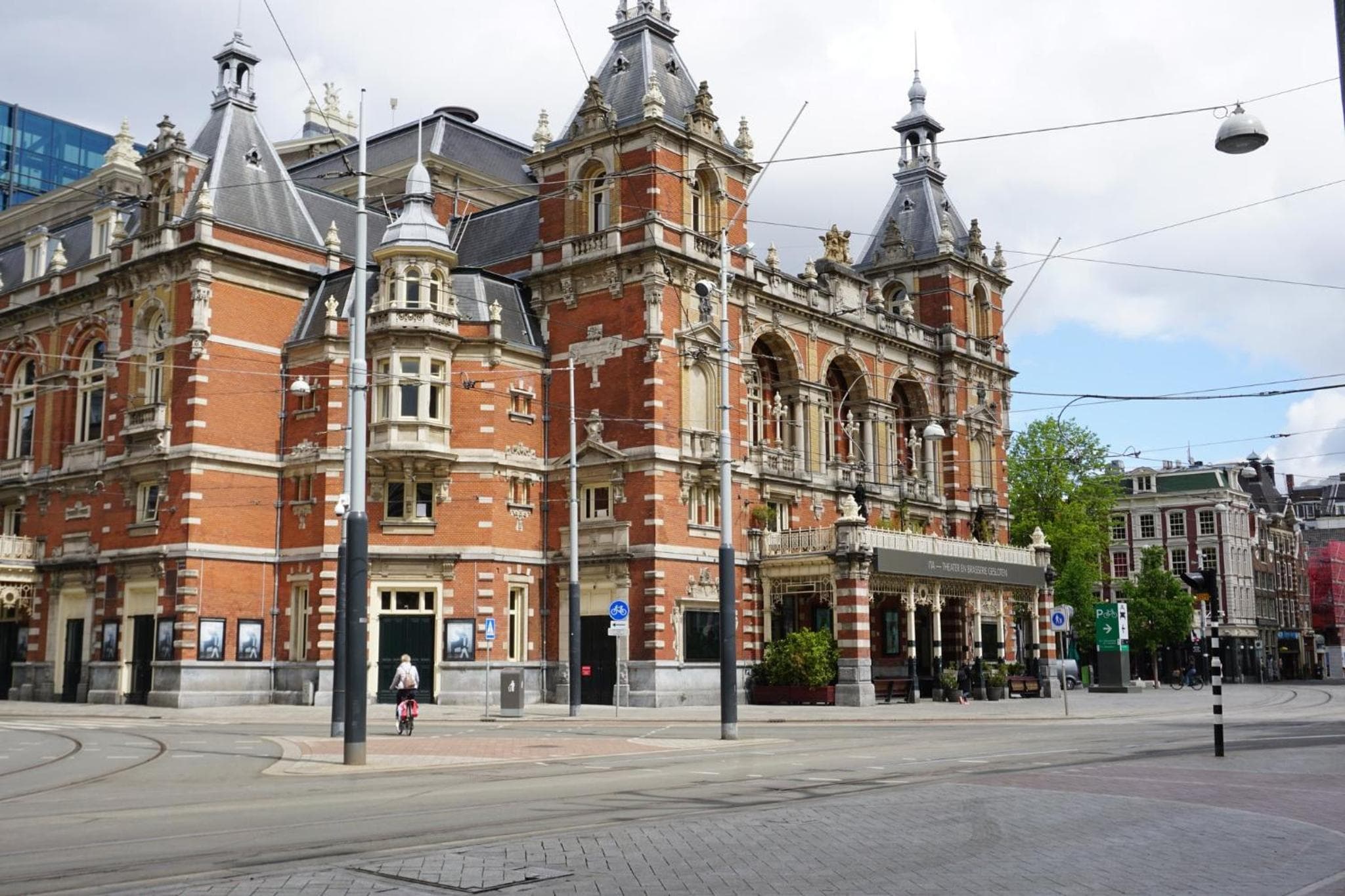 Leonardo Hotel Amsterdam Museum Quarter