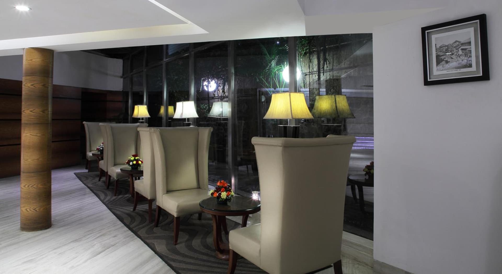 Hiltop Hotel