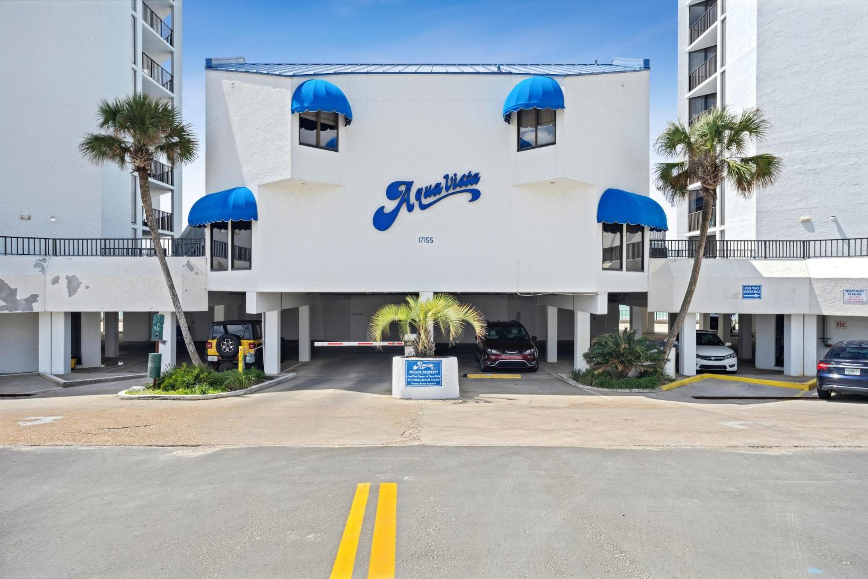 AquaVista Beach Resort by Panhandle Getaways