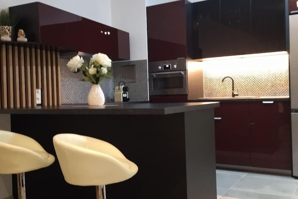 City Center Apartment III