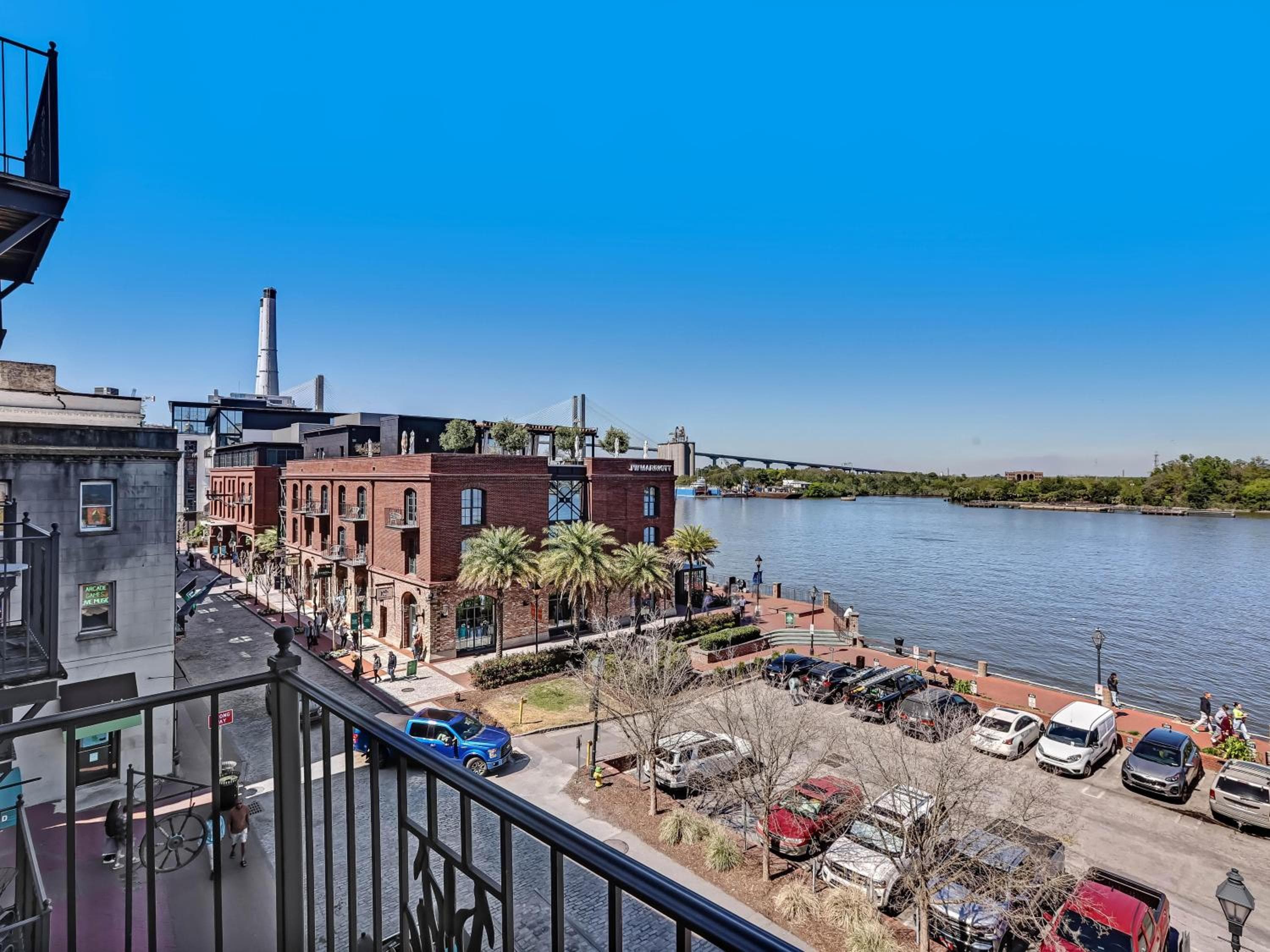 Riverview Terrace