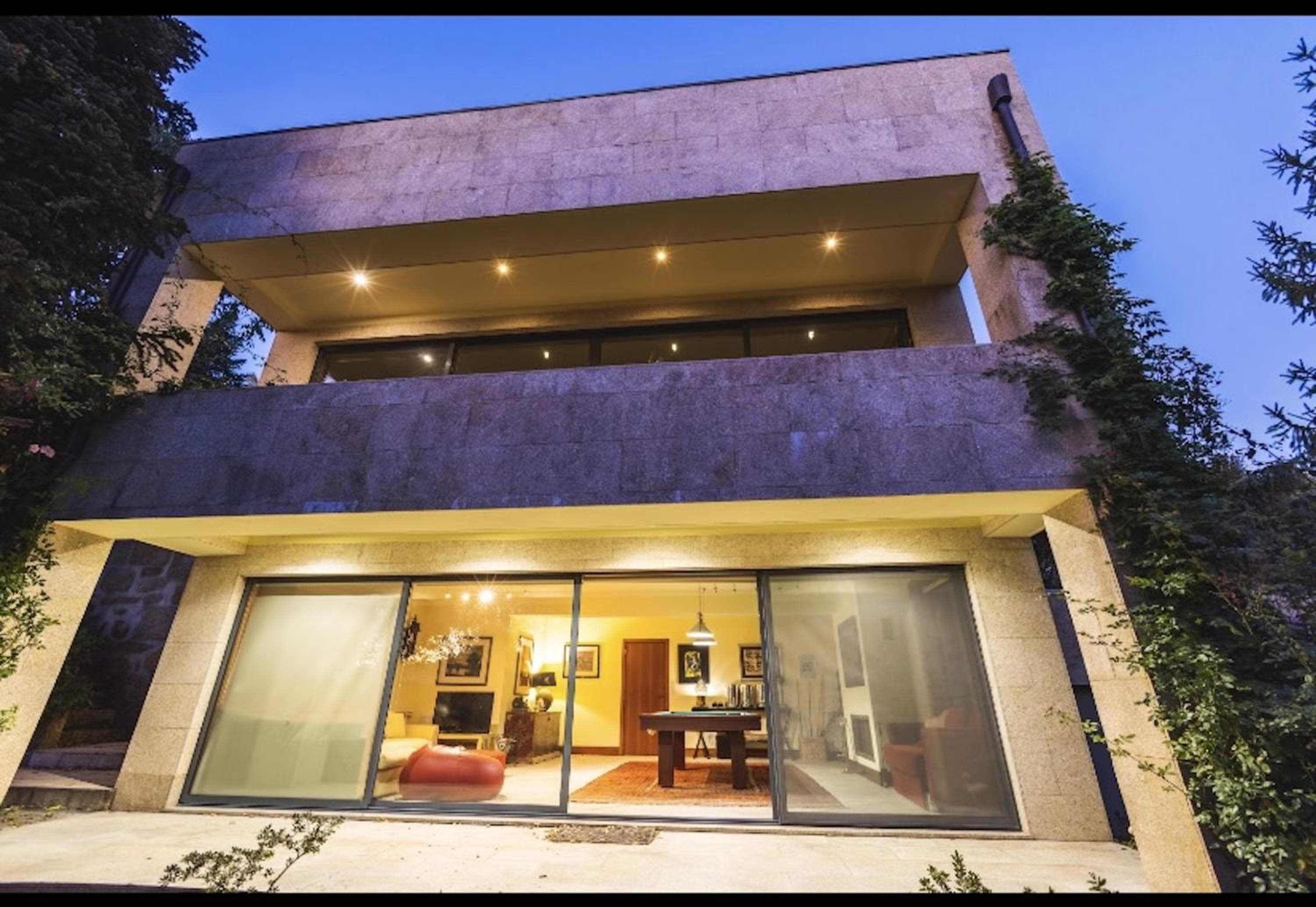 Welcoming House in Santa Cruz do Douro with Shared Poola