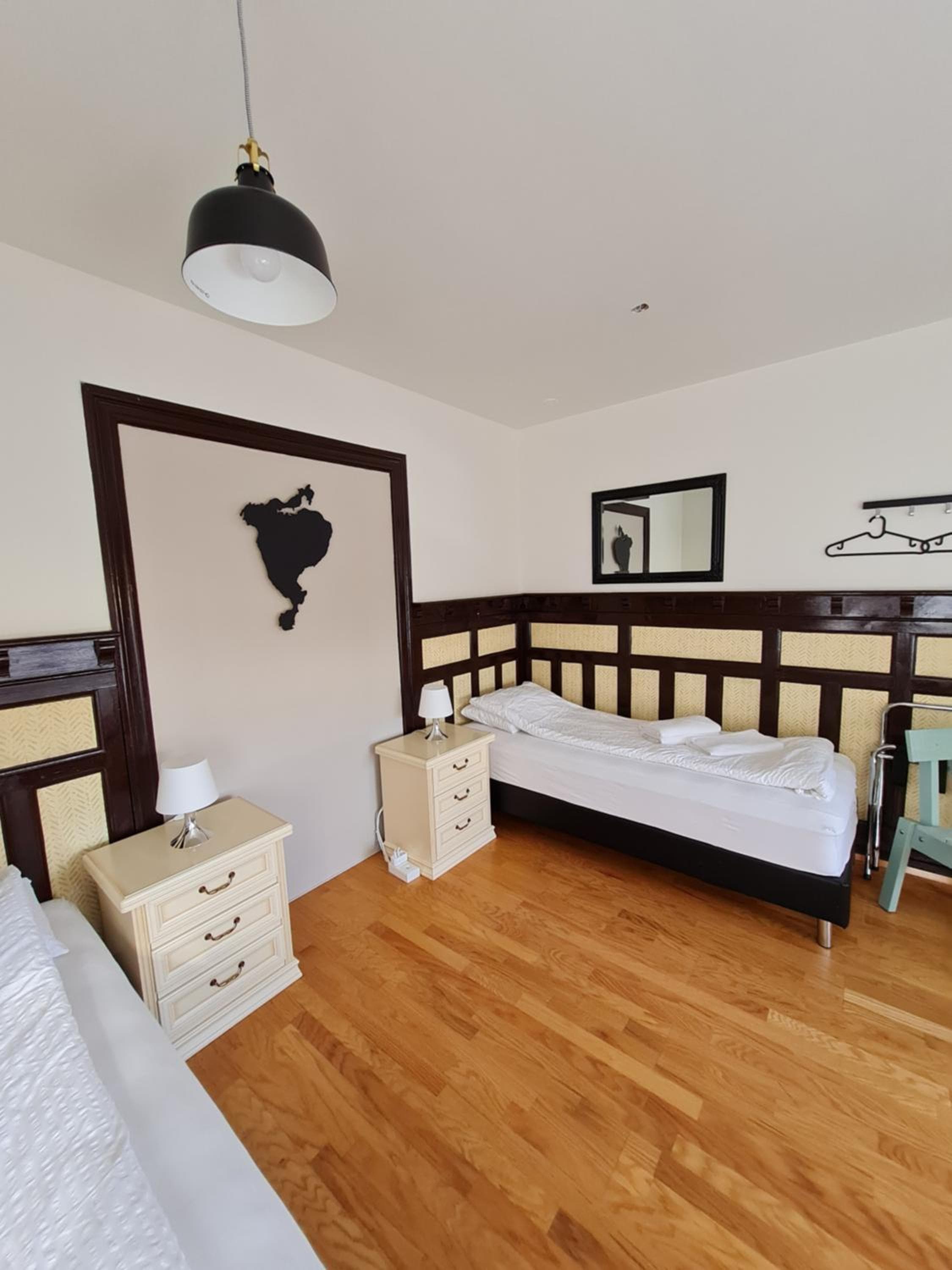 Lava Guesthouse