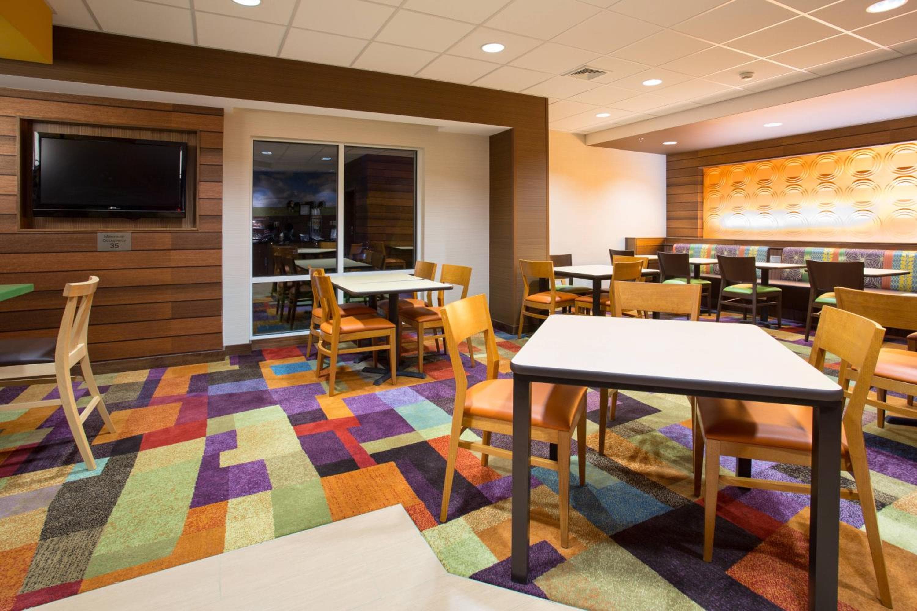 Fairfield Inn & Suites by Marriott Boston Milford