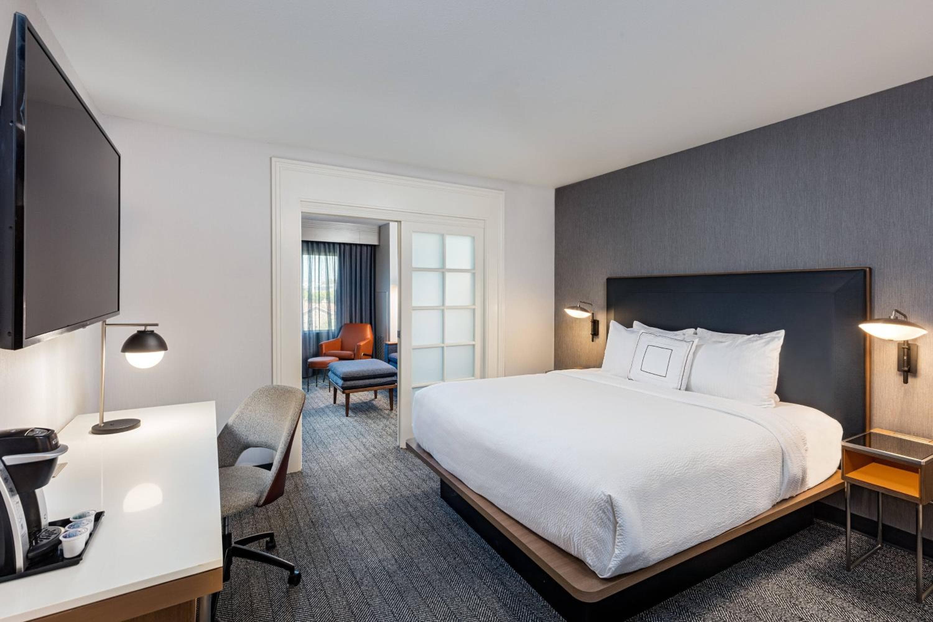 Courtyard by Marriott Anaheim Resort/Convention Center