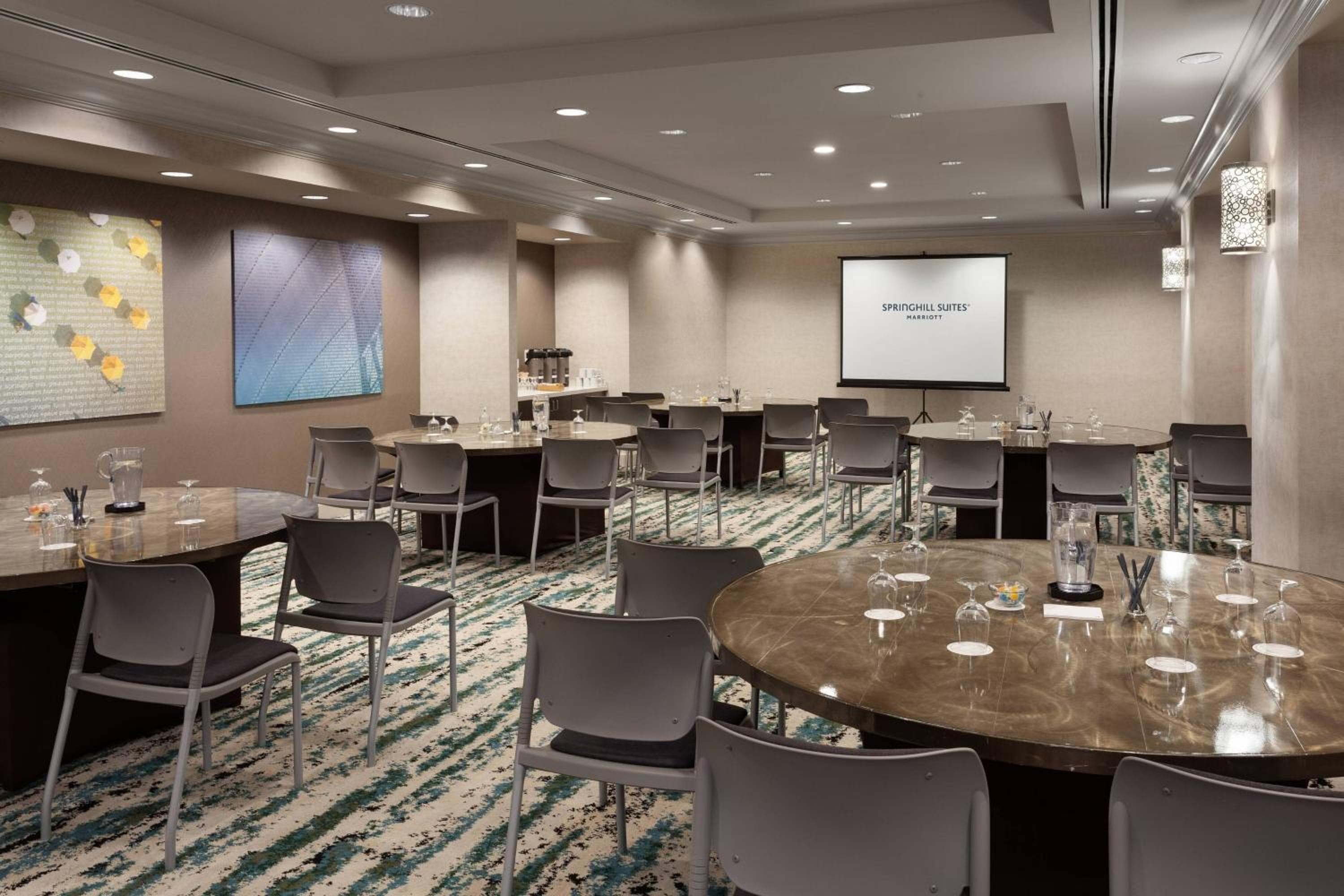 SpringHill Suites by Marriott Orlando Lake Buena Vista in Marriott Village