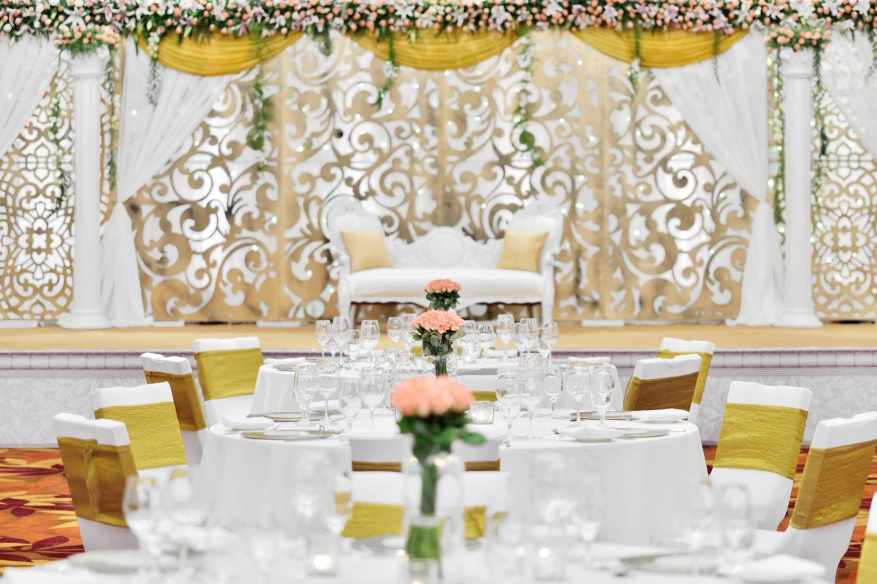 Kochi Marriott Hotel, LuLu International Shopping Mall