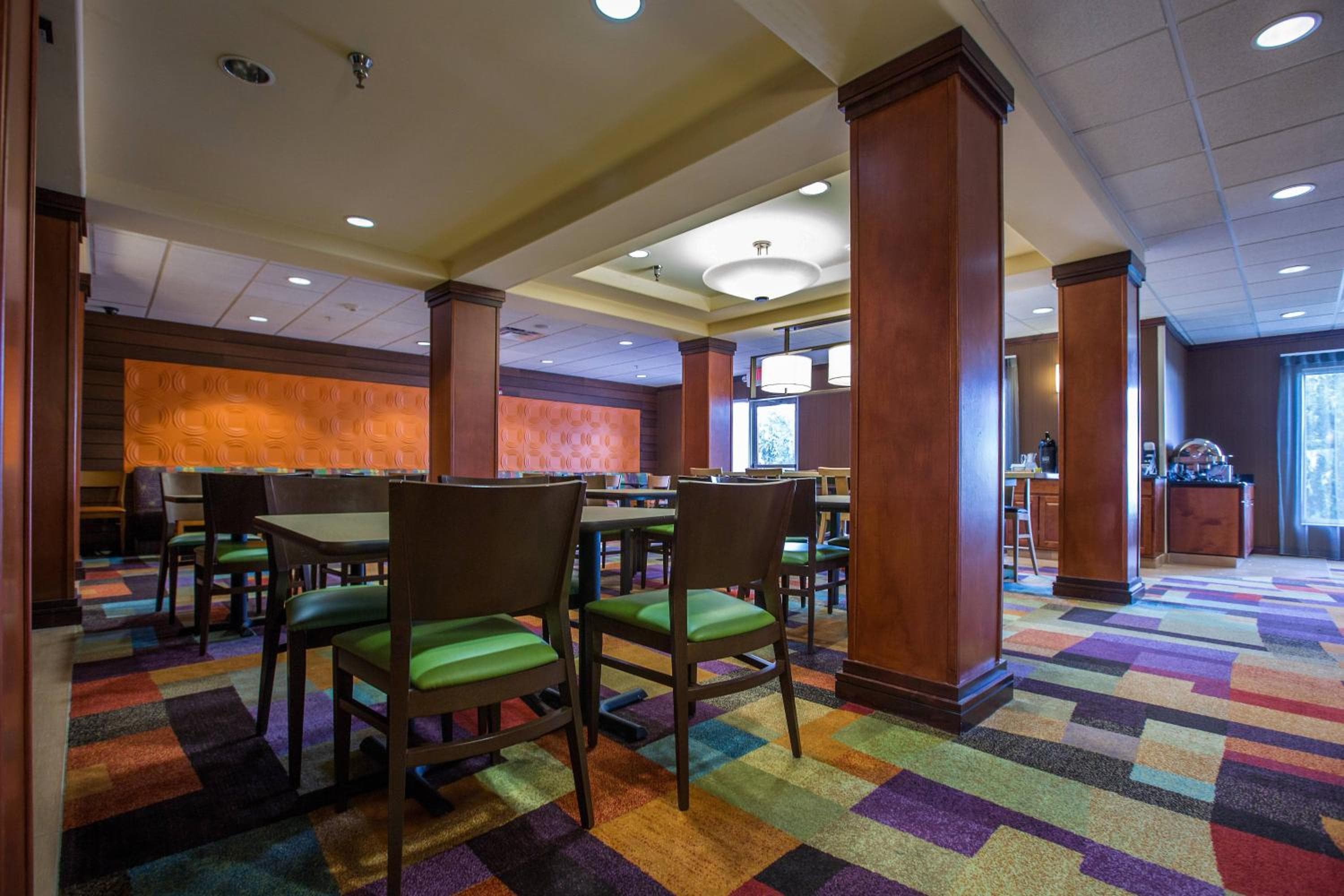 Fairfield Inn & Suites Toledo North