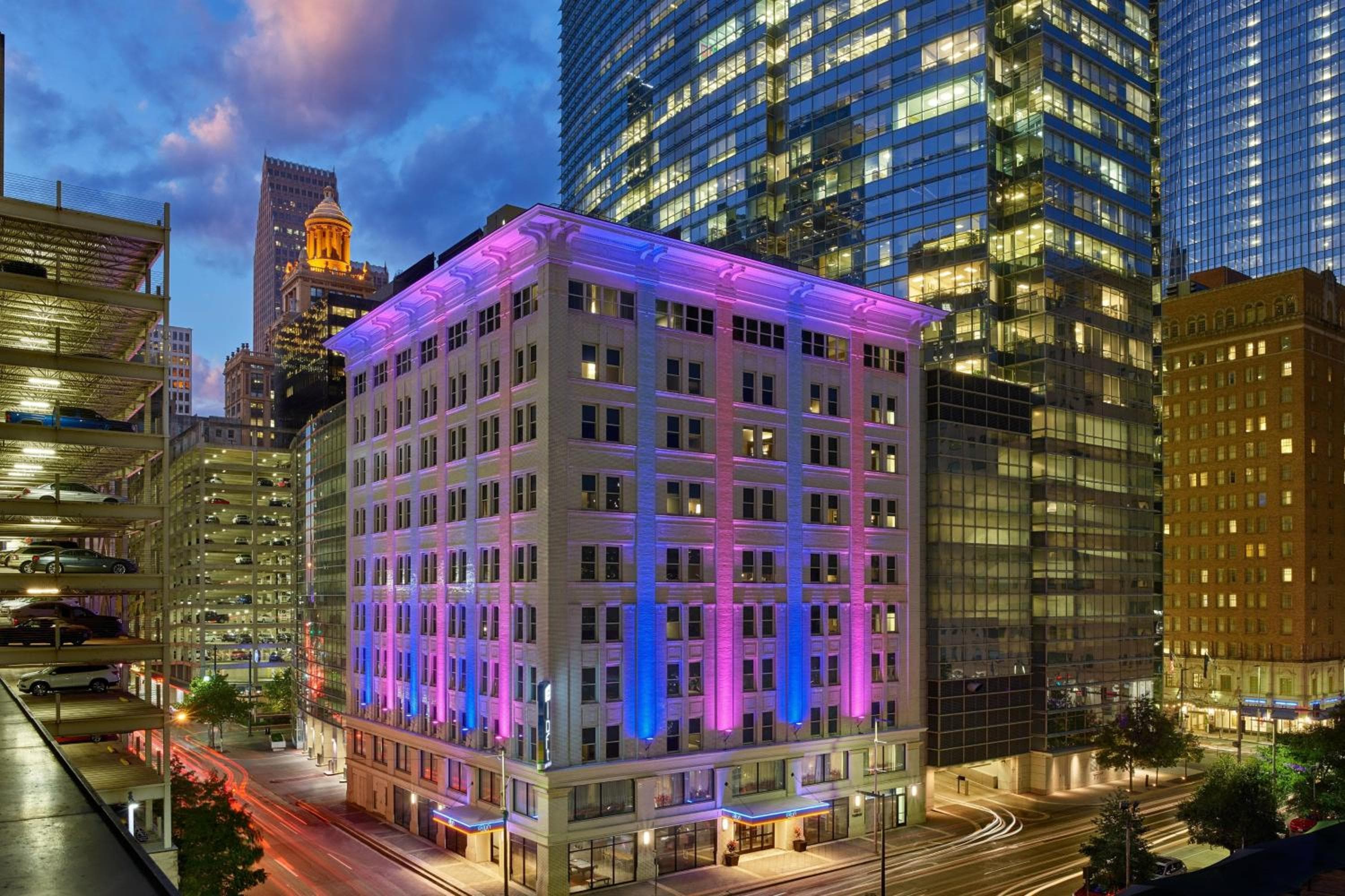 Aloft by Marriott Houston Downtown