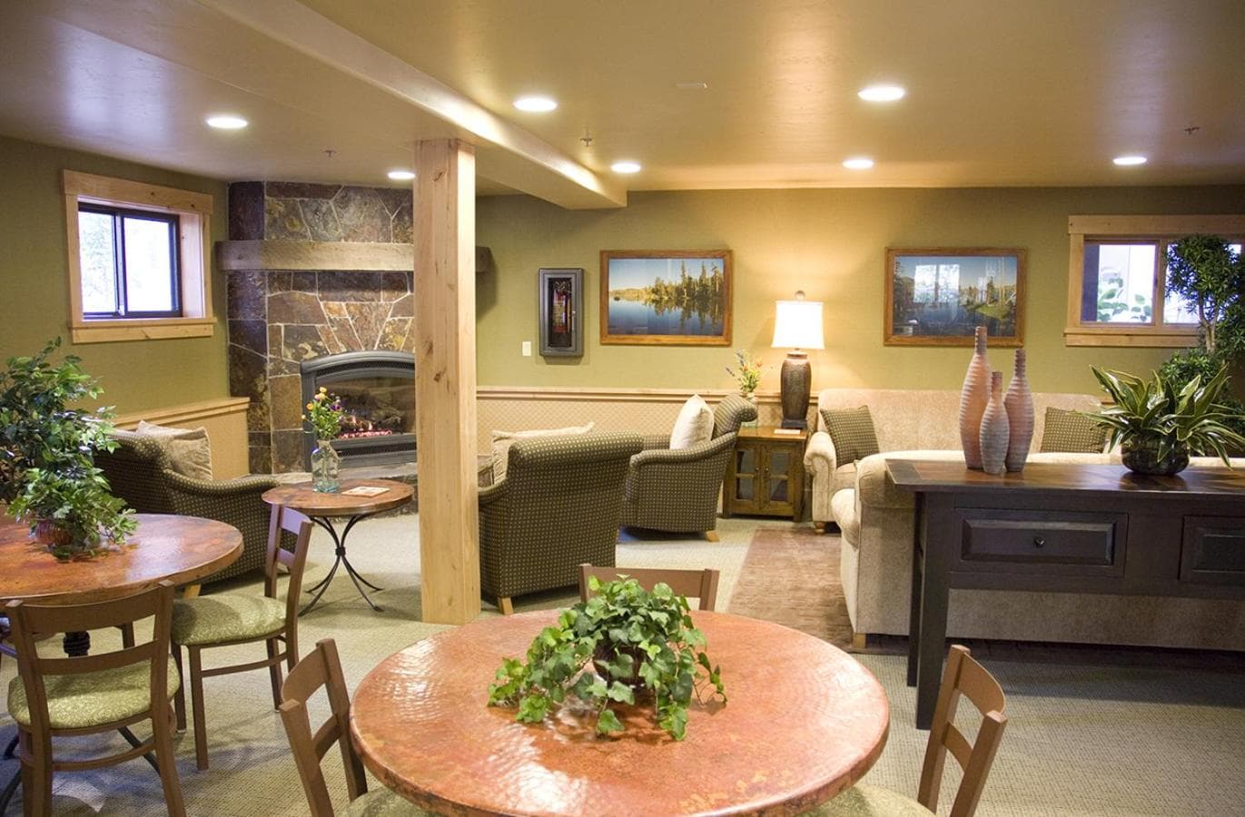 GetAways at Olympic Village Inn
