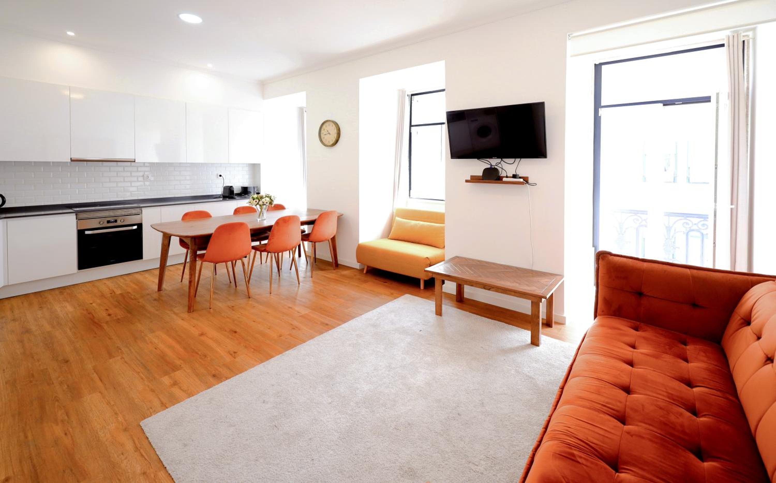 Lisboa Intendente 3Bedroom Apartment with Balcony