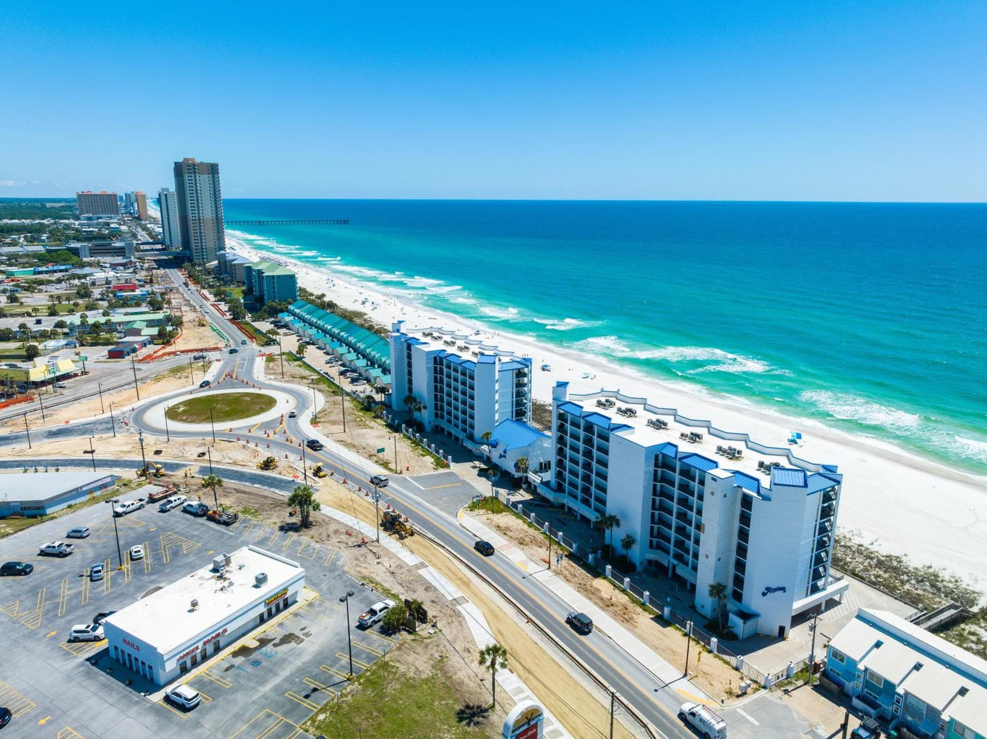 AquaVista Beach Resort by Sand Seeker Vacations