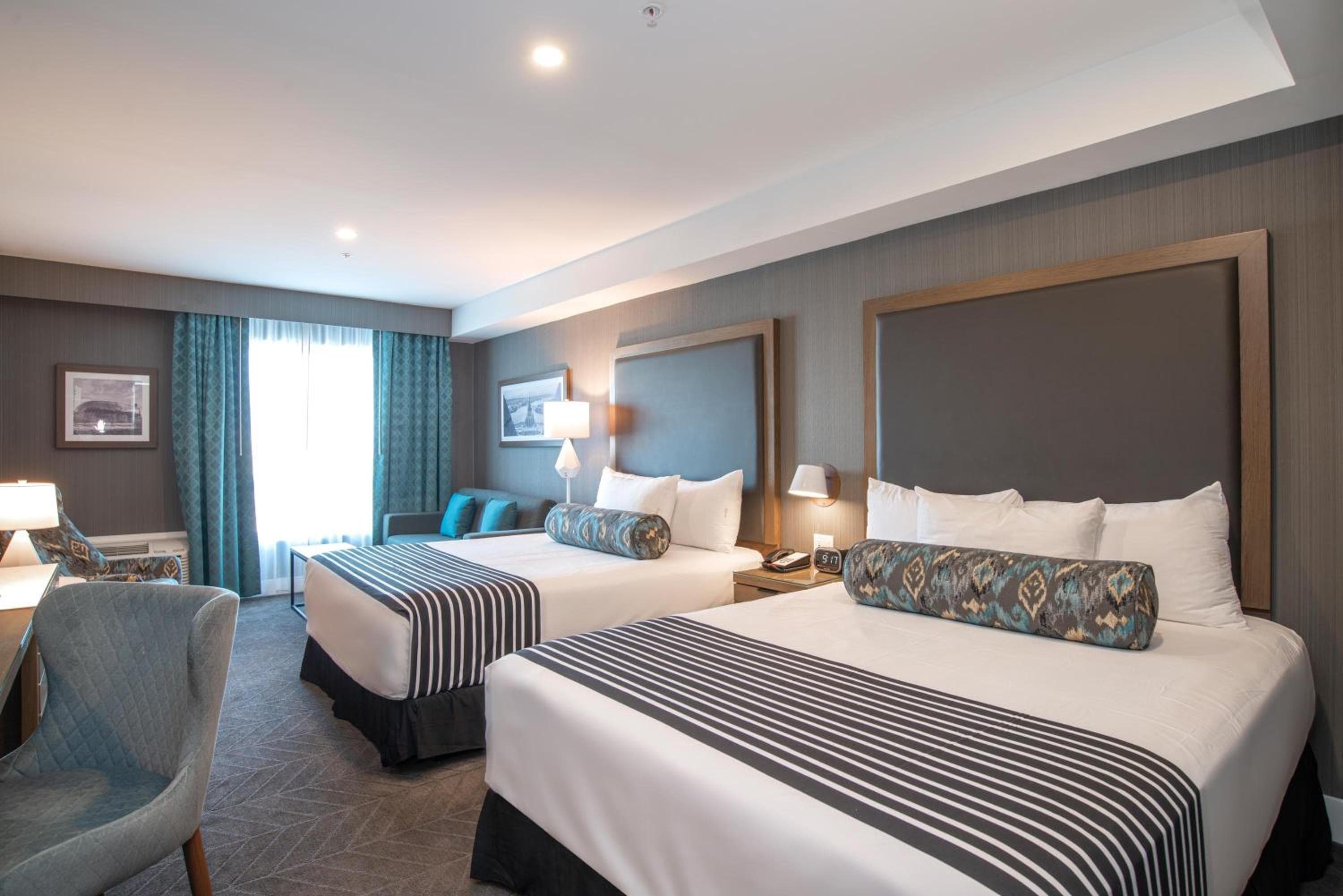 Sandman Signature Ottawa Airport Hotel