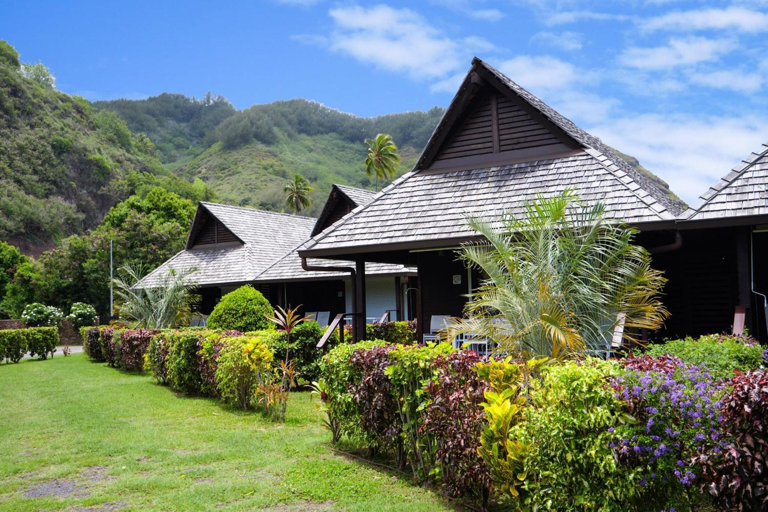 Moorea Sunset Beach