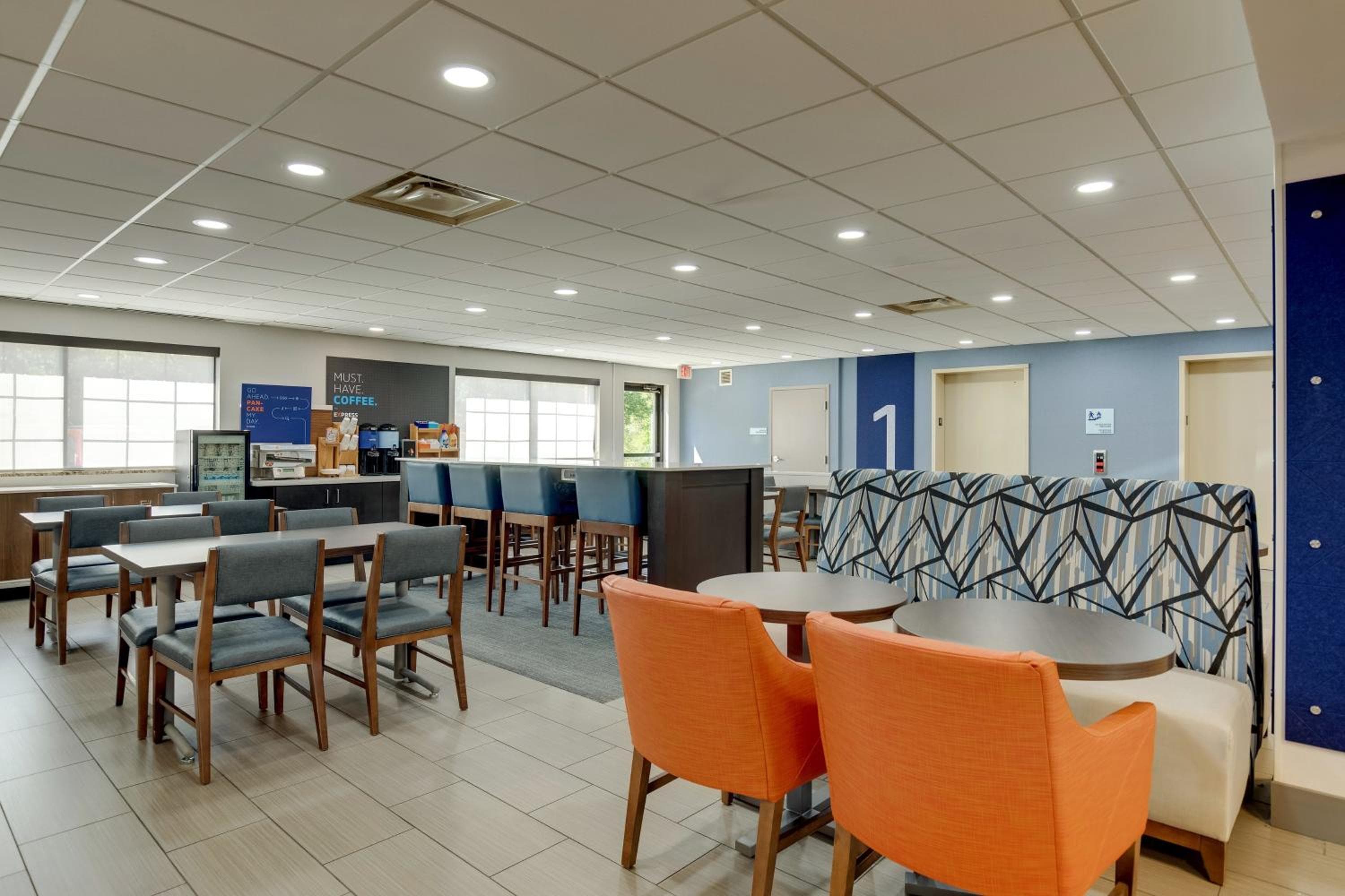Holiday Inn Express I-95 Capitol Beltway - Largo by IHG