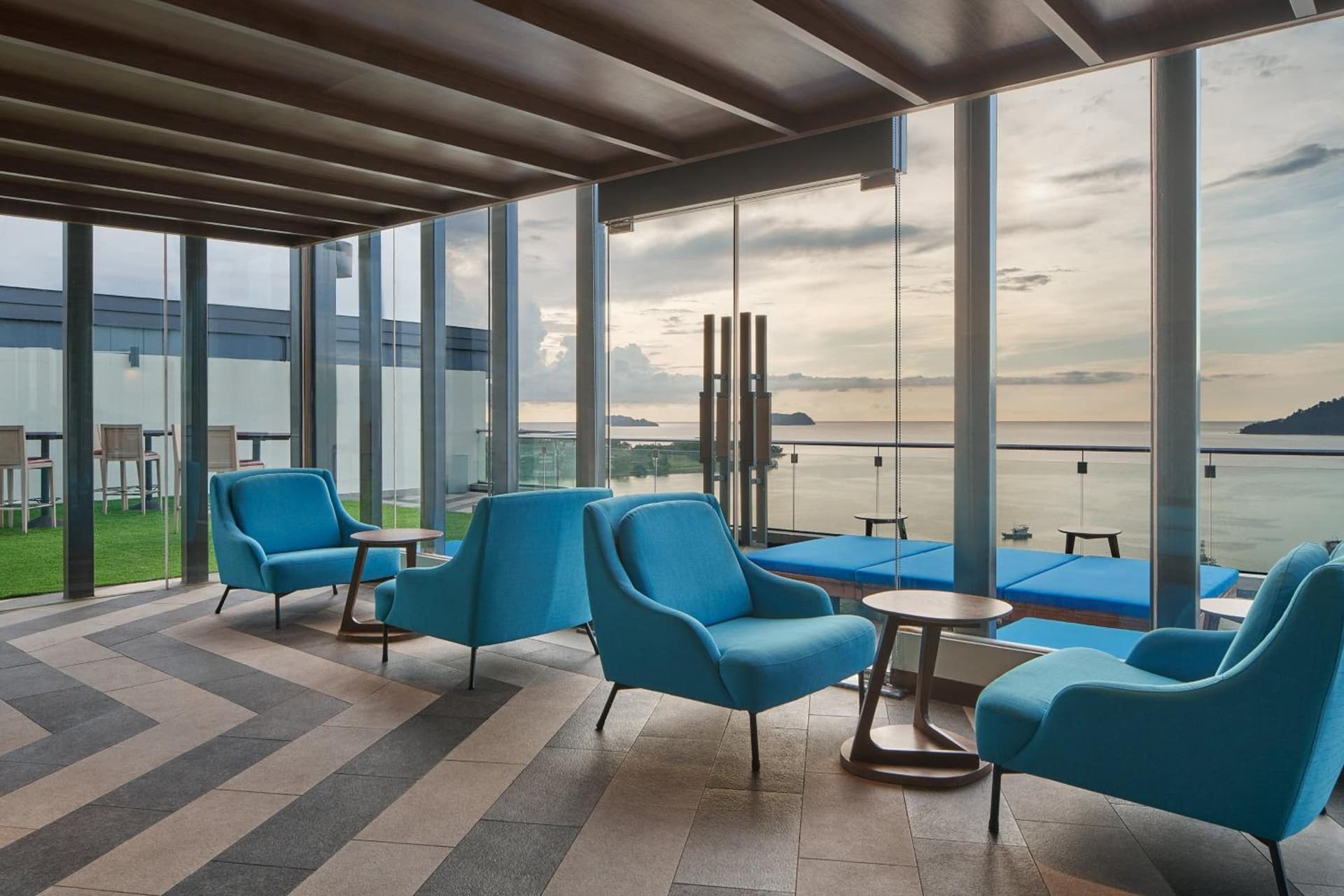 Le Meridien Kota Kinabalu