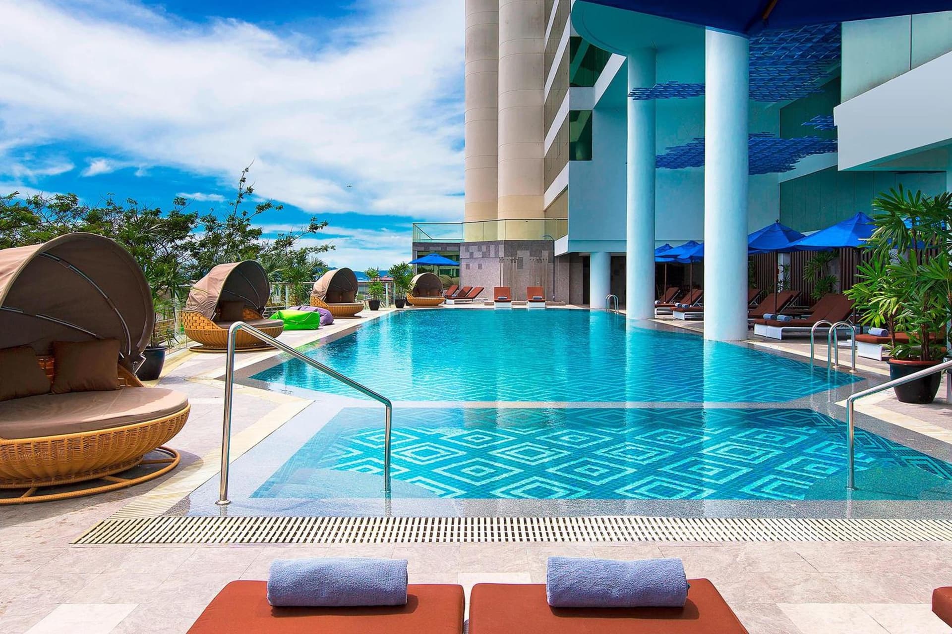 Le Meridien Kota Kinabalu