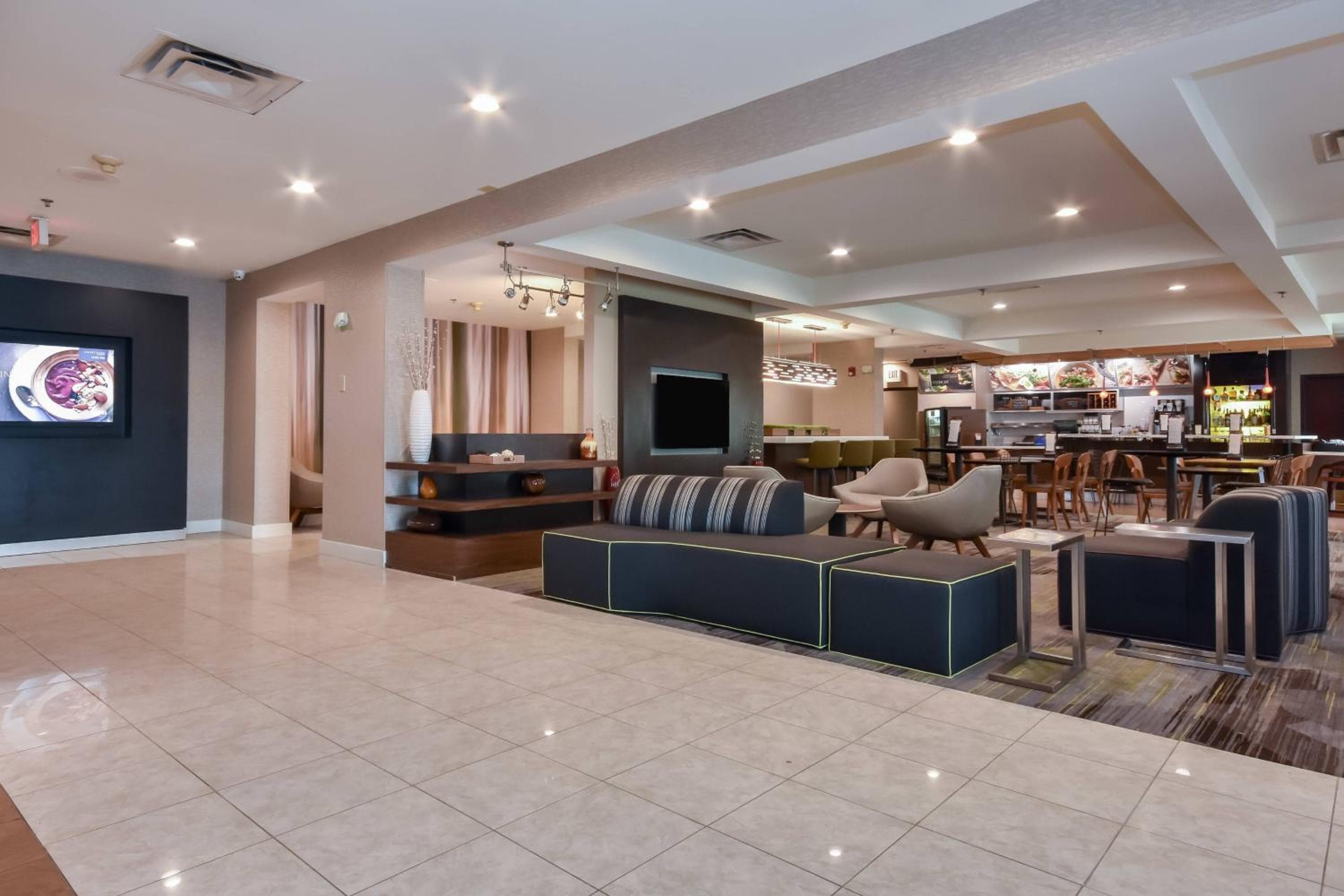 Courtyard by Marriott Charlotte Lake Norman
