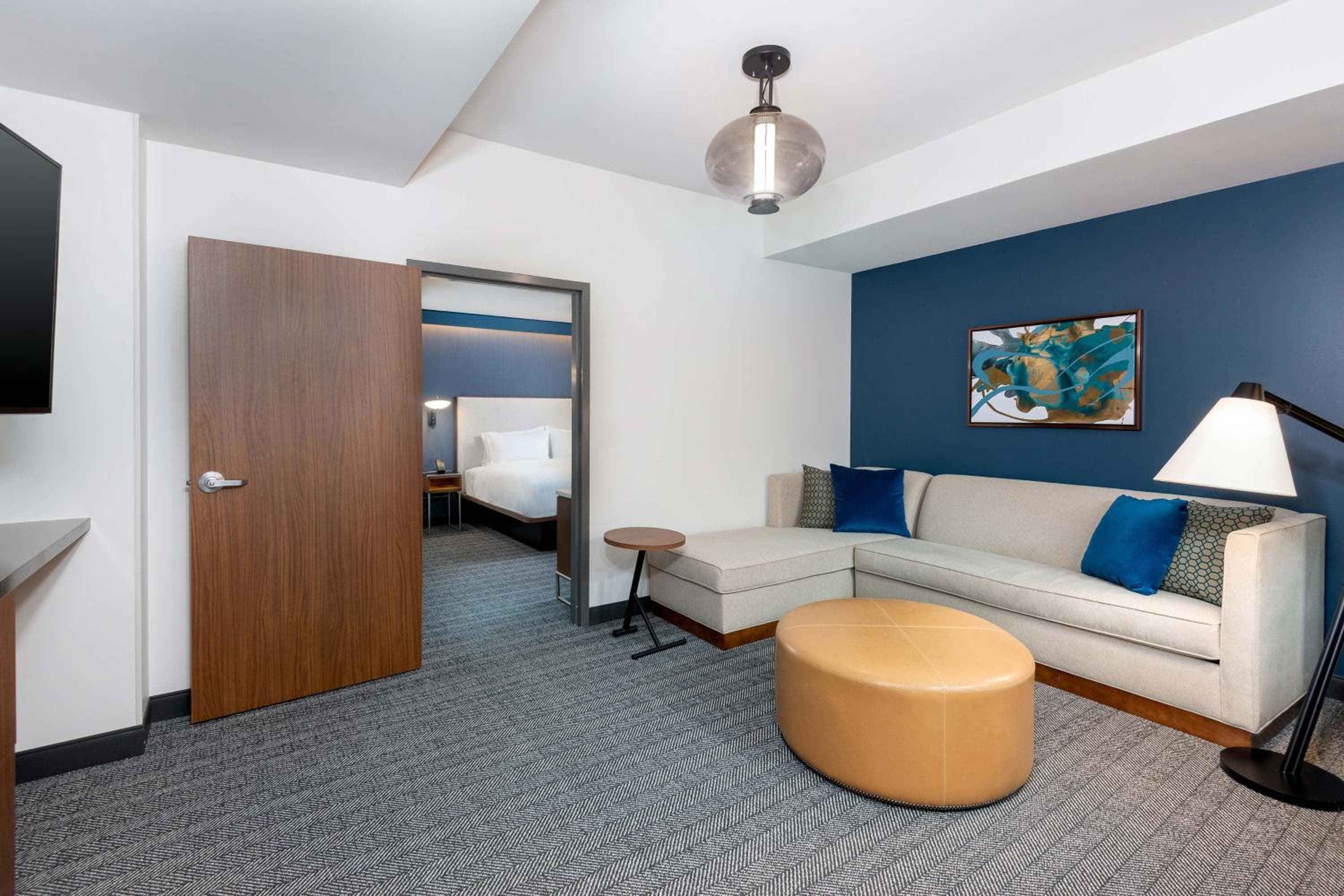 Courtyard by Marriott Atlanta Midtown