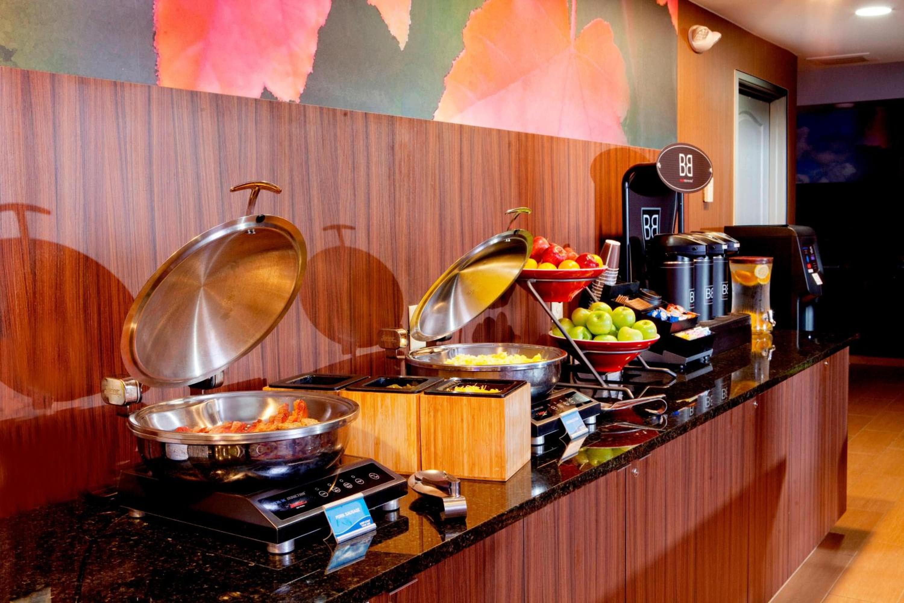 Fairfield Inn and Suites by Marriott Cincinnati Eastgate