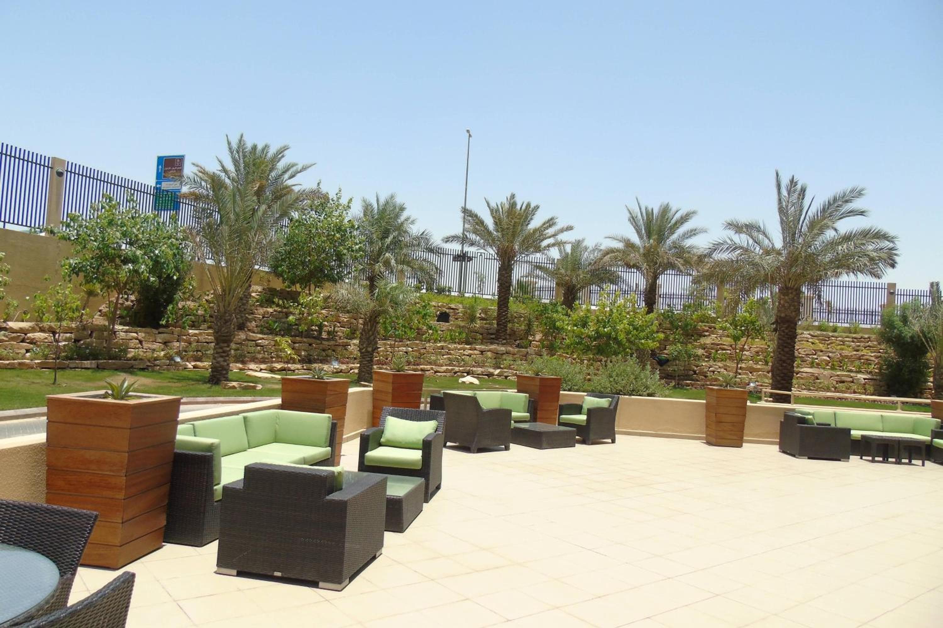 Courtyard by Marriott Riyadh Diplomatic Quarter