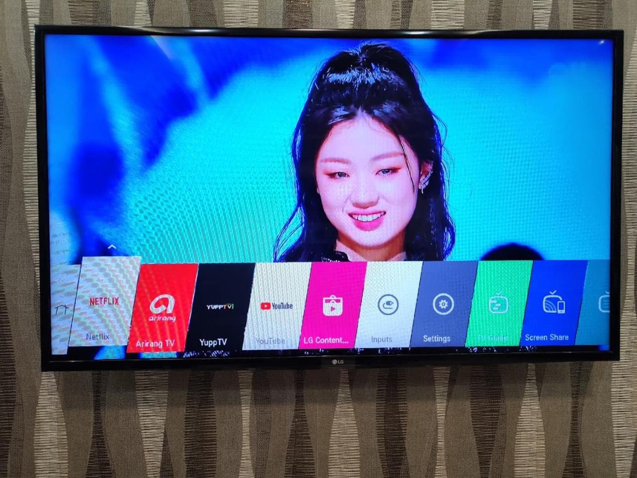 Twin Galaxy King Bed 2pax with Netflix nice city view