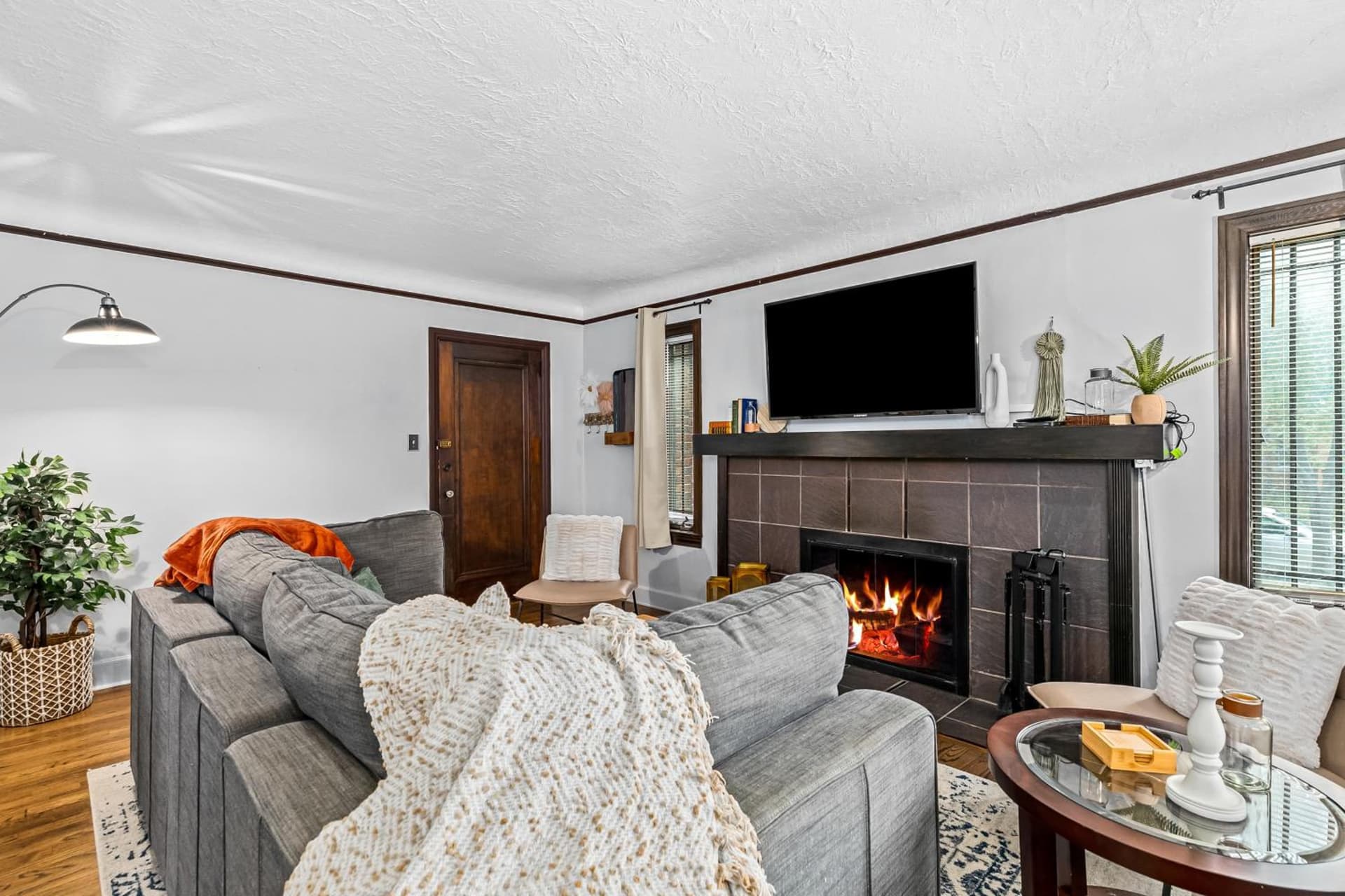 Charming 2 Family Duplex Home - Downtown Royal Oak