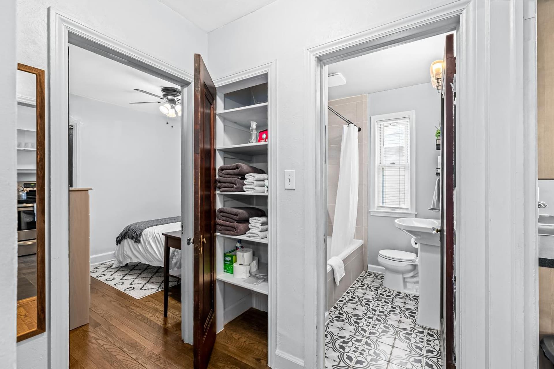 Charming 2 Family Duplex Home - Downtown Royal Oak