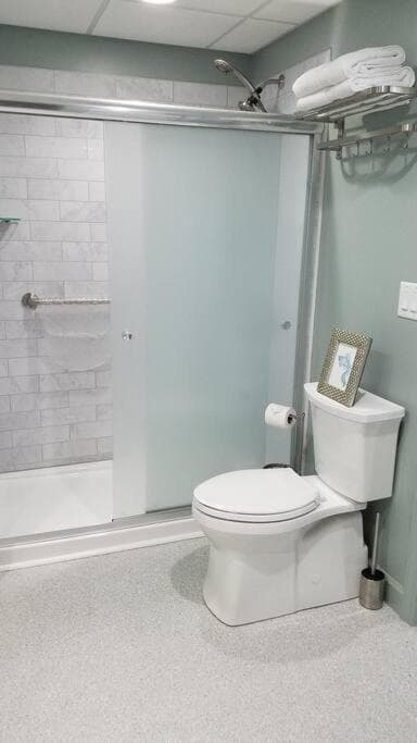 5 Star Waterfront Luxury Vacation Apartment