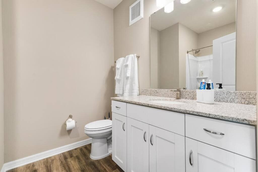 Elegant 2 Bed/2 Bath Apartment in Melbourne FL