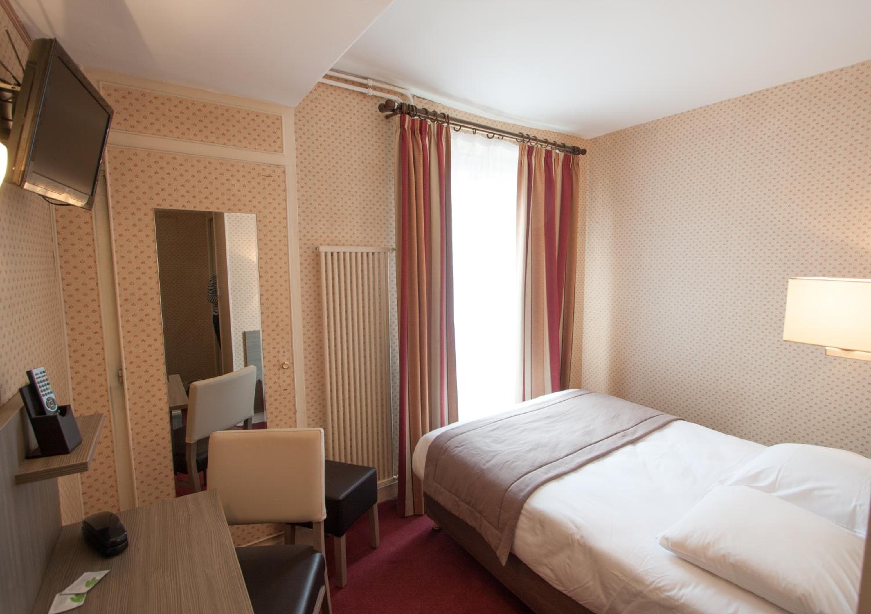 Hôtel Eiffel Kensington