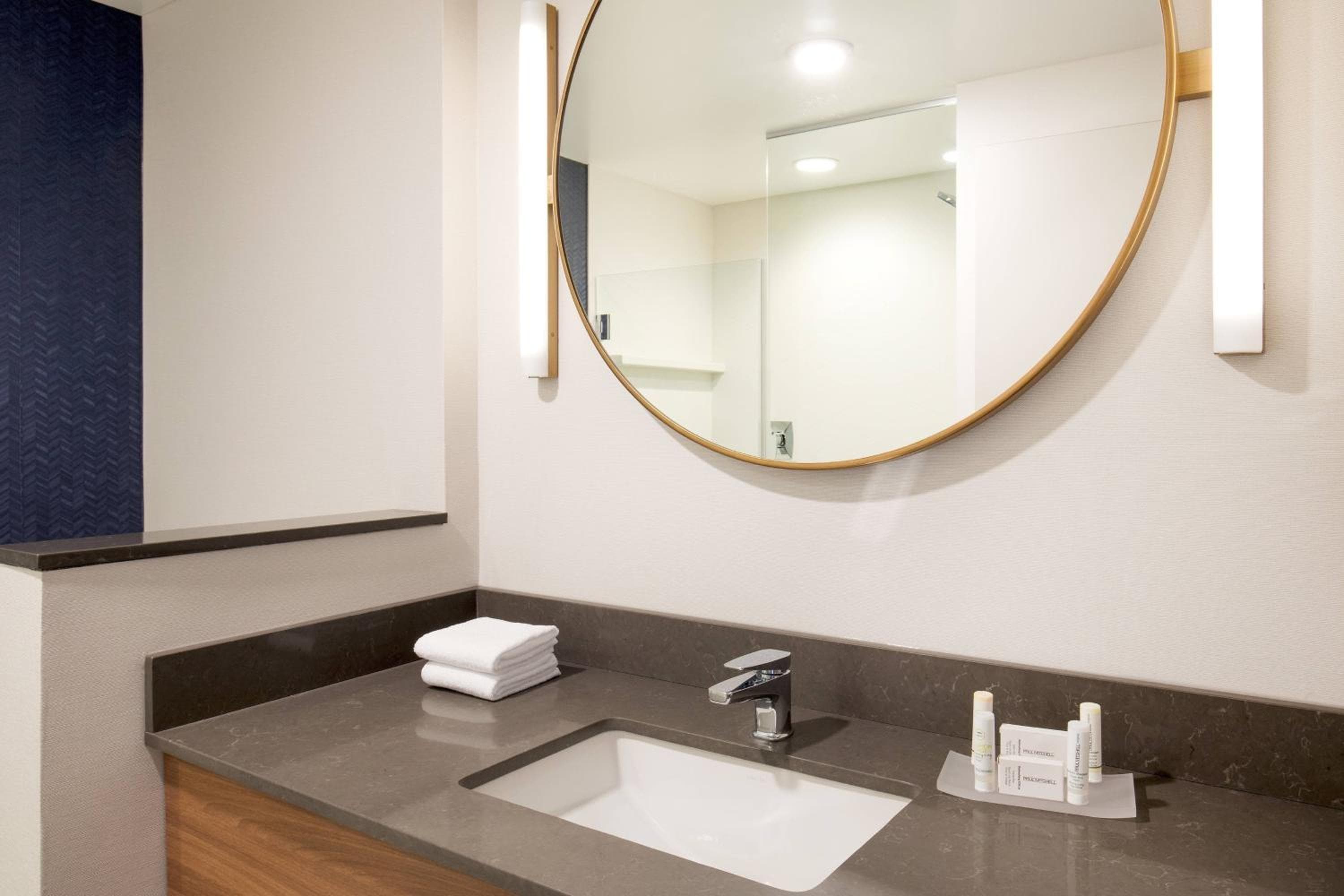 Fairfield Inn & Suites by Marriott Boston Walpole