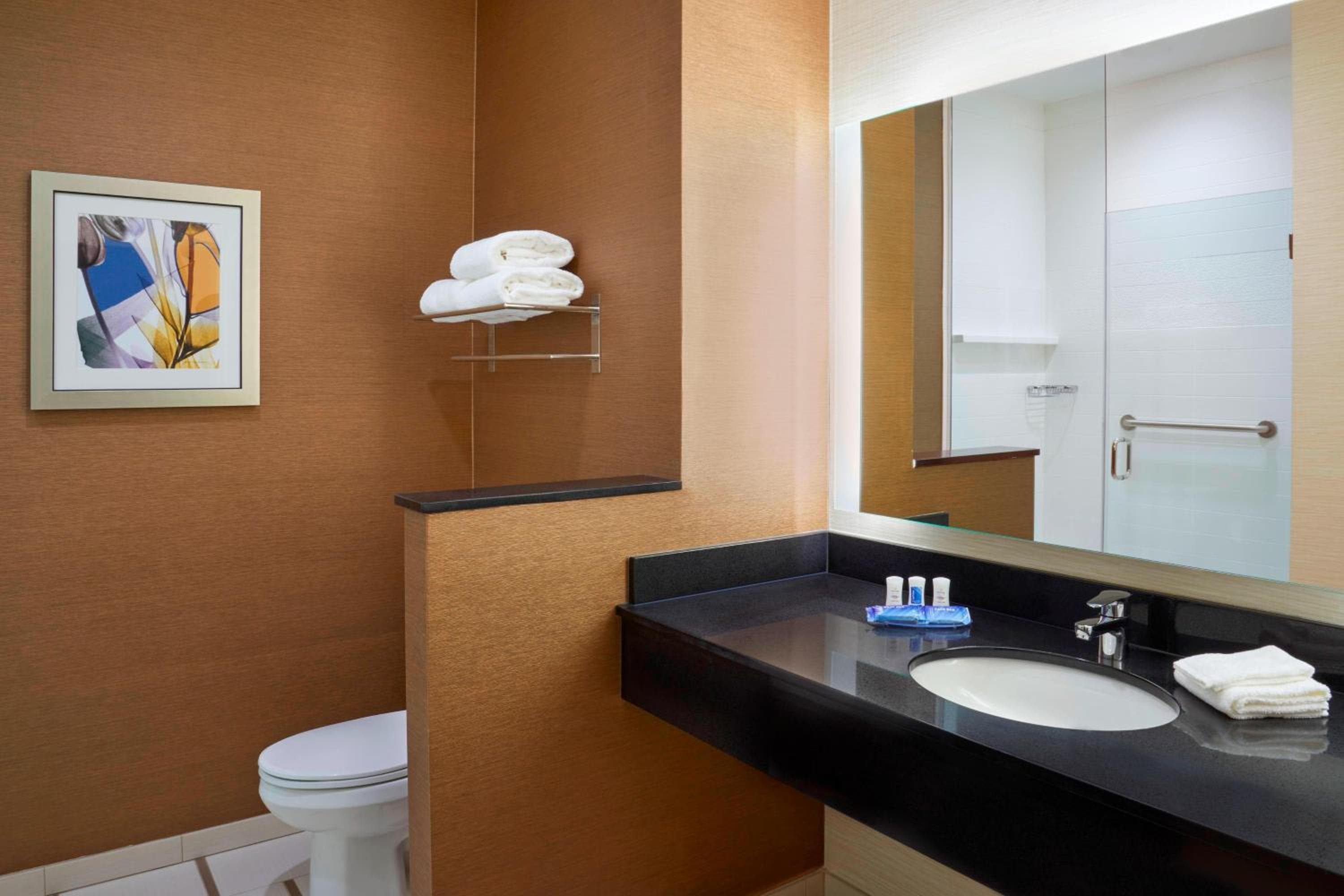 Fairfield by Marriott Niagara Falls