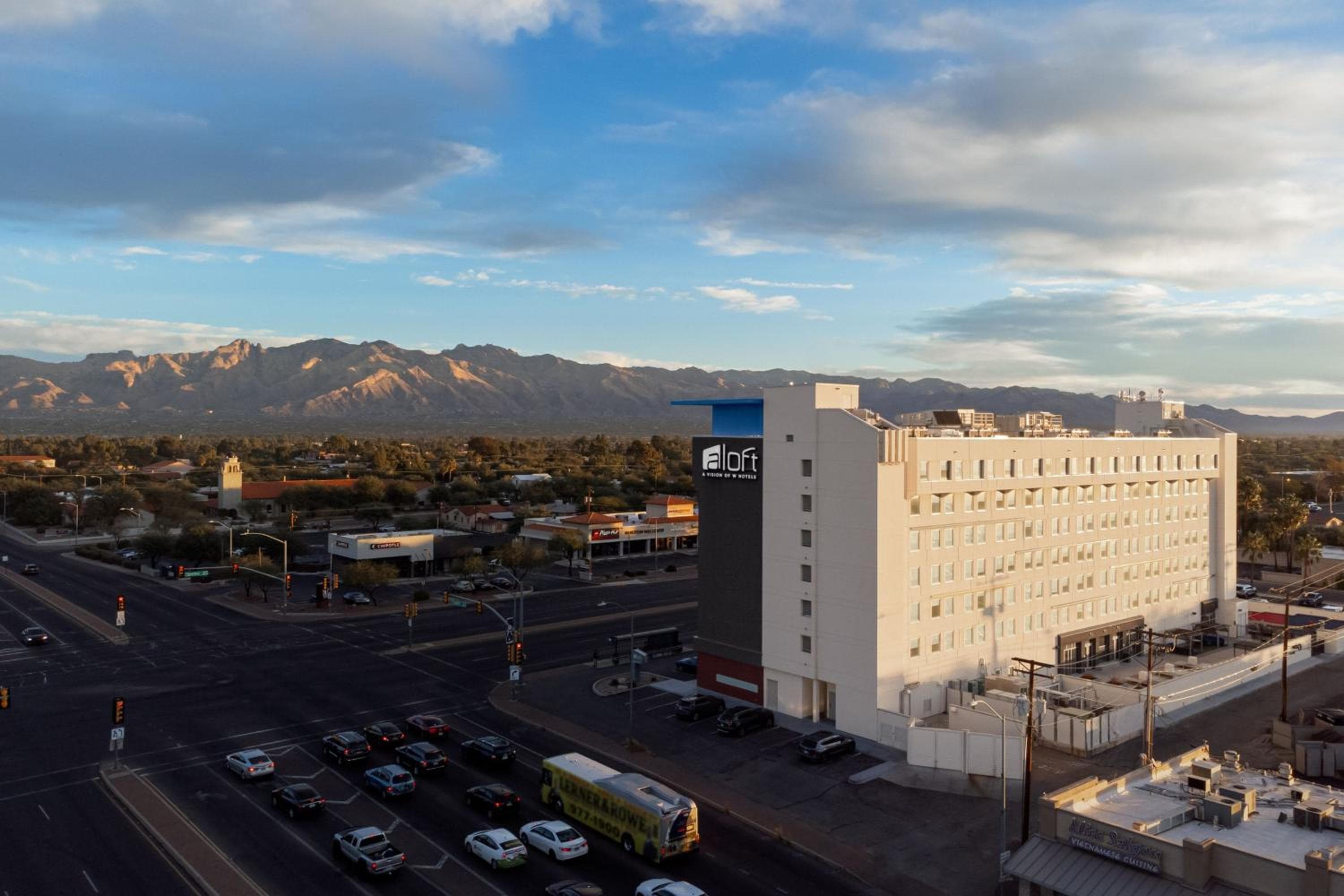 Aloft by Marriott Tucson University