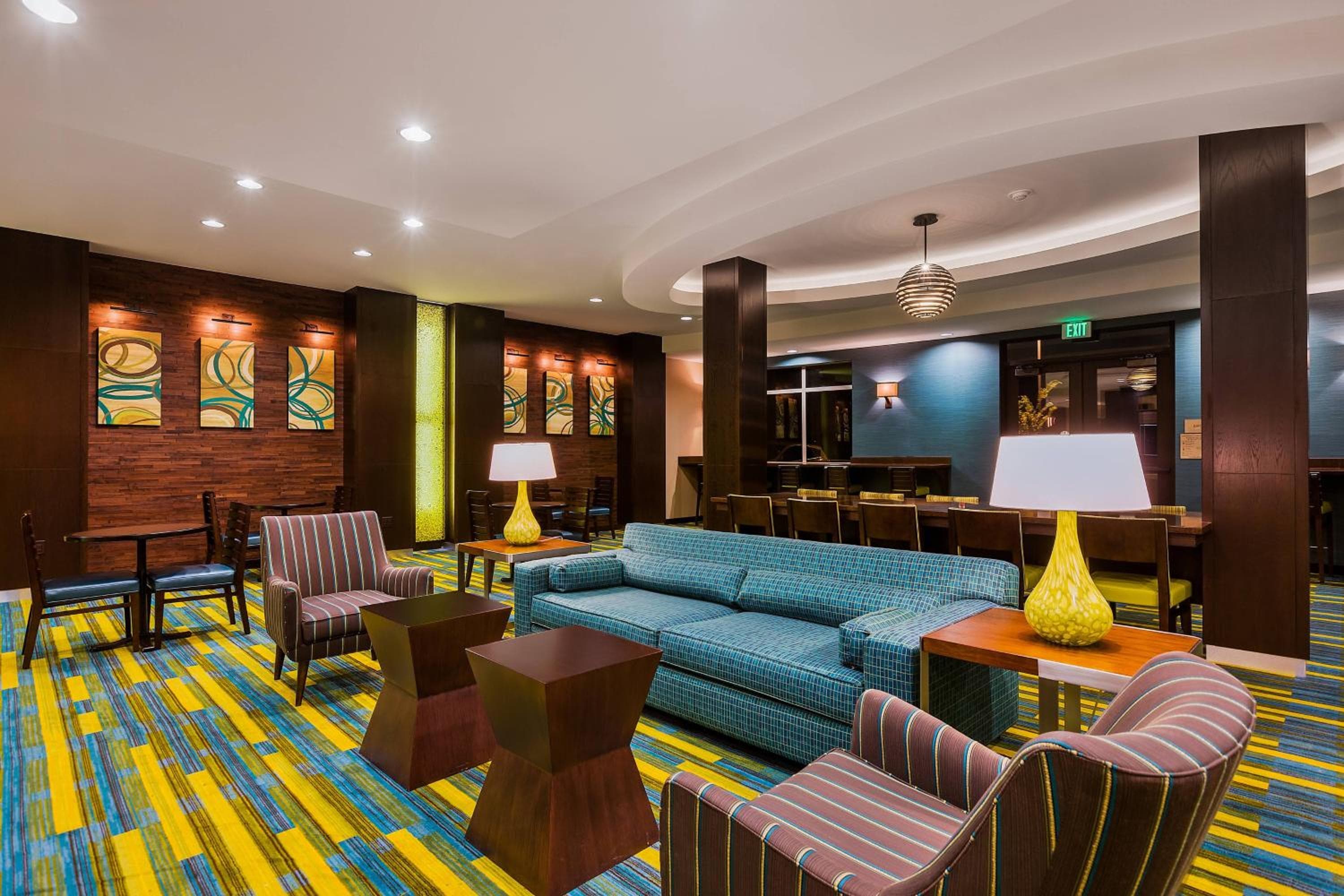 lounge