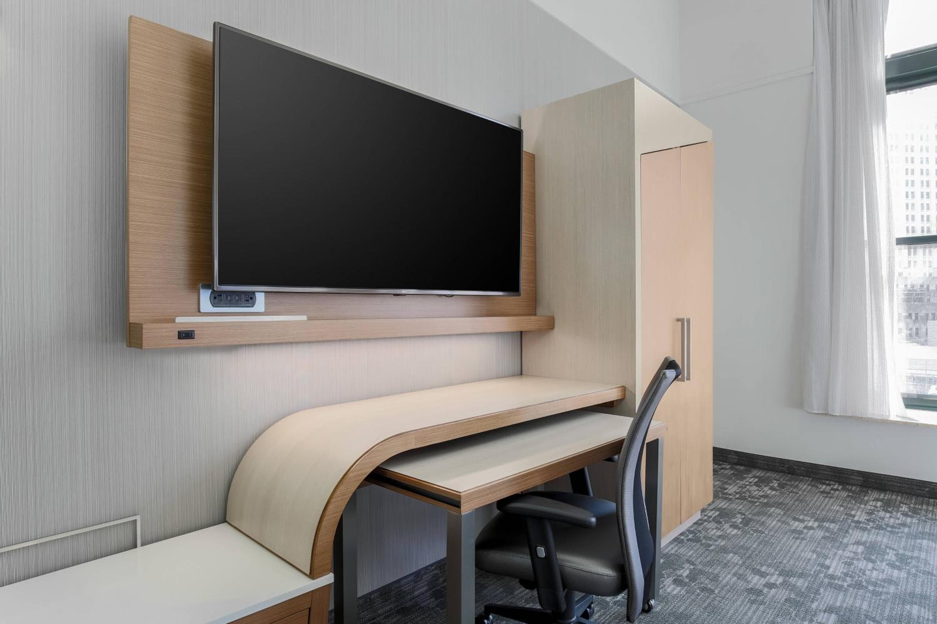 Courtyard by Marriott Pittsburgh Downtown