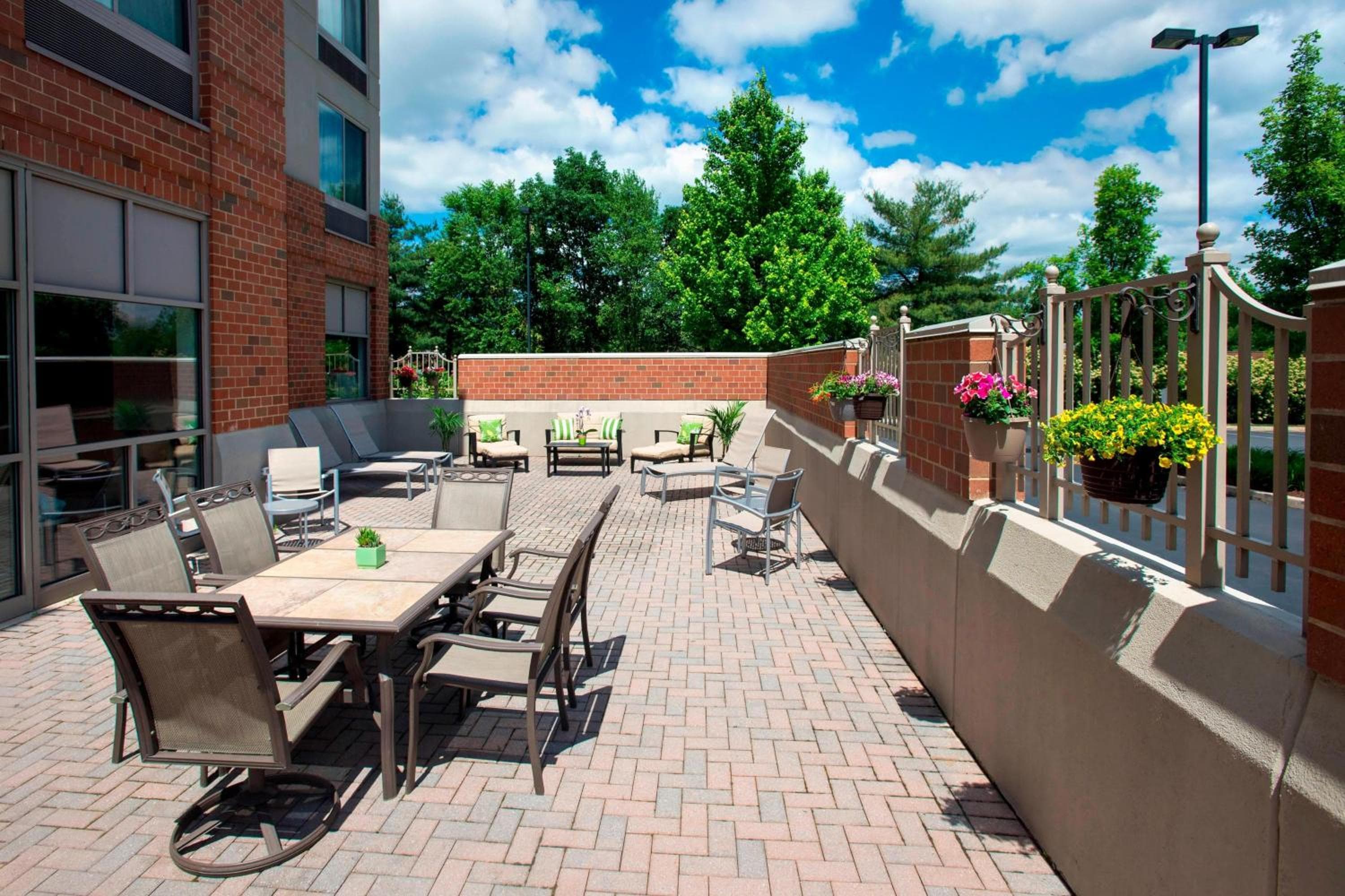 Willow Grove Inn by IHG