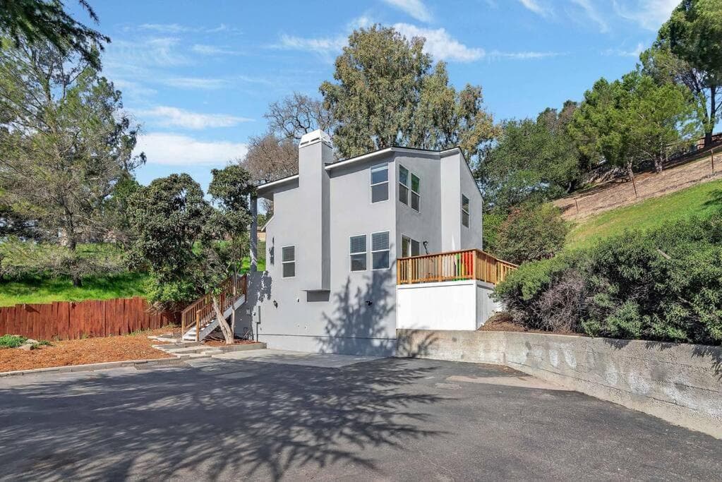 4 Bedroom l 11 Guests l Peaceful l Kids Room