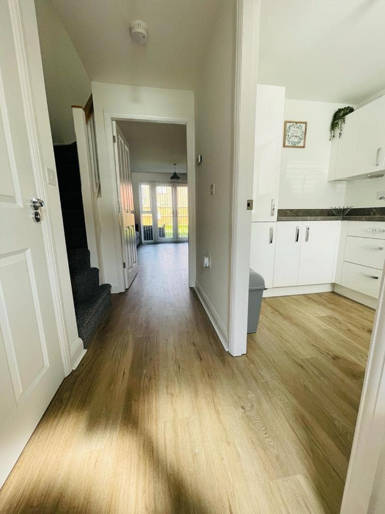 Barry Waterfront Stays - ENTIRE 3 BED PROPERTY