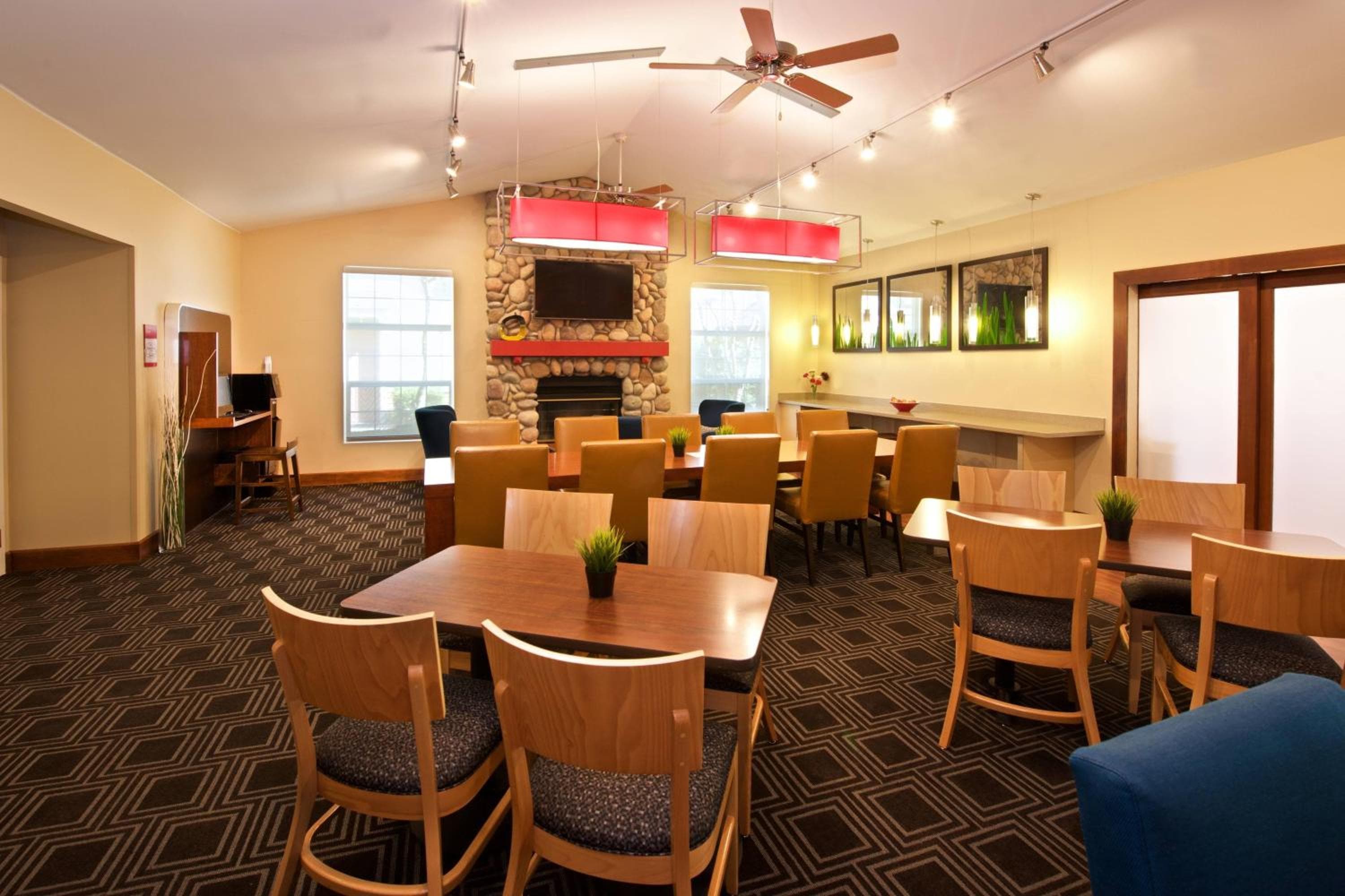 TownePlace Suites by Marriott Seattle Southcenter