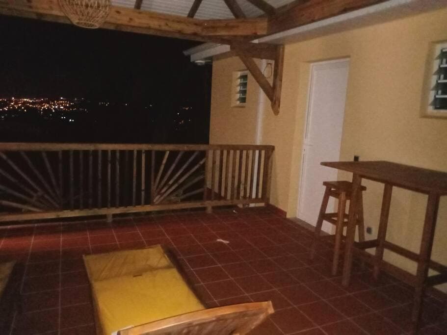 Martinique, la Ptite Maison dans la colline