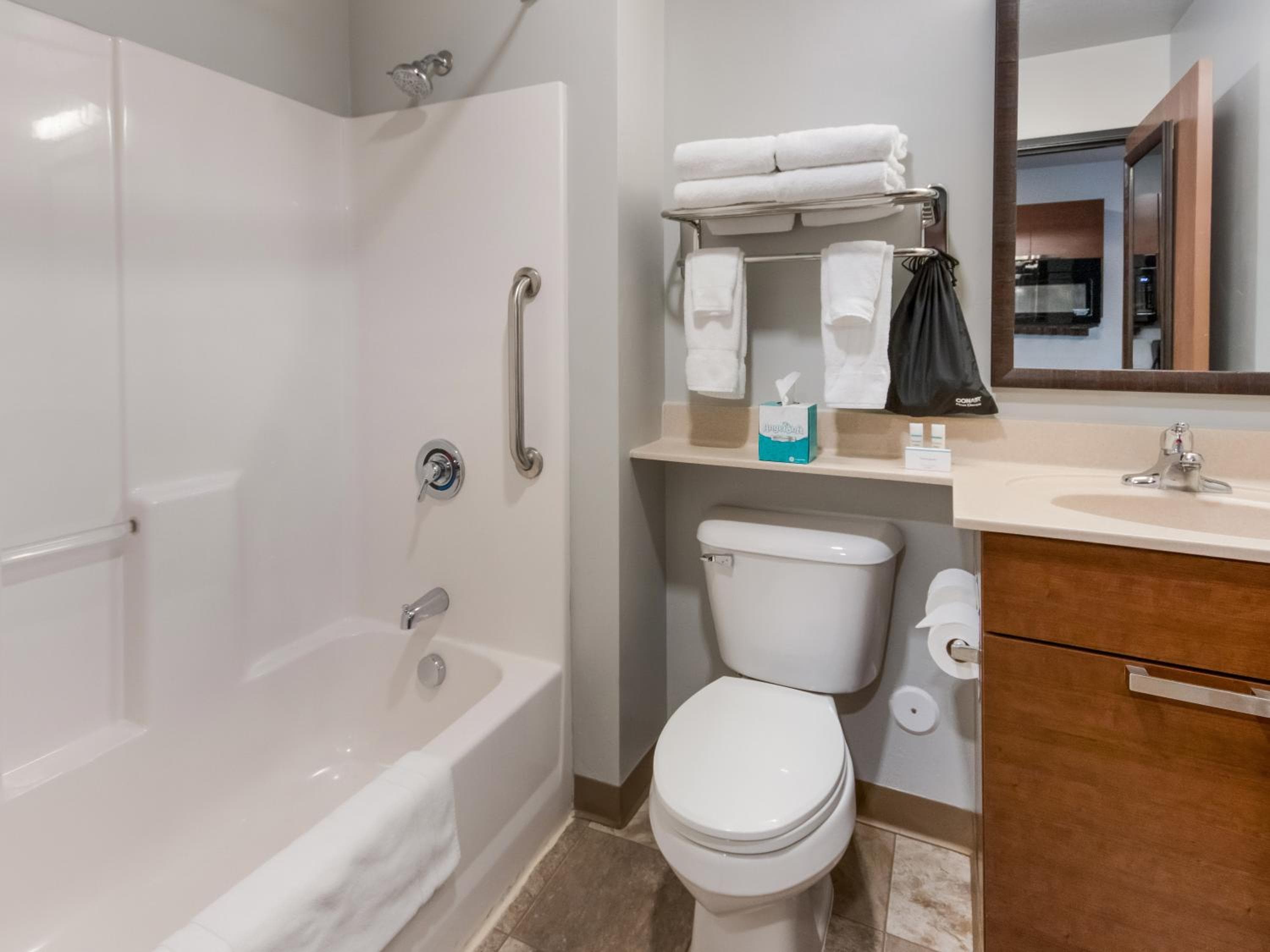 My Place Hotel-Wixom/Novi/Detroit, MI